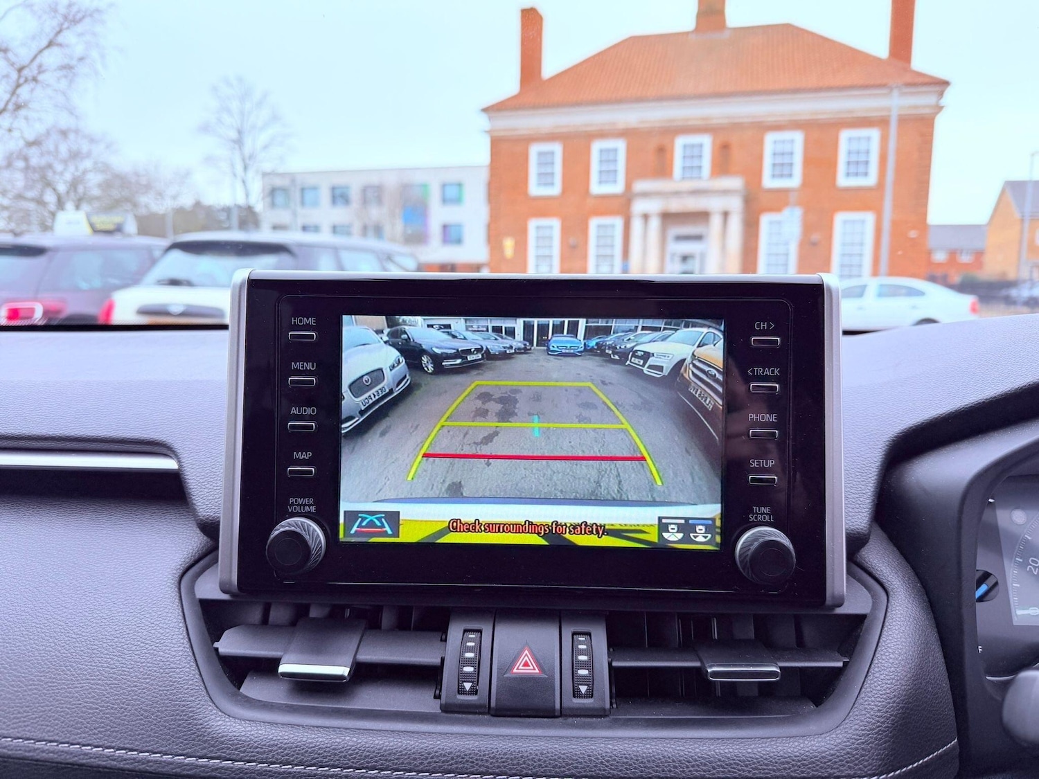 Used Toyota RAV4 2022 for sale - 77793840: Photo 38