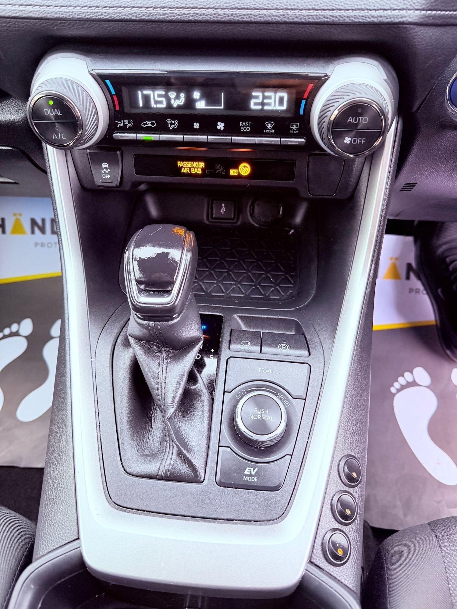 Used Toyota RAV4 2022 for sale - 77793840: Photo 43