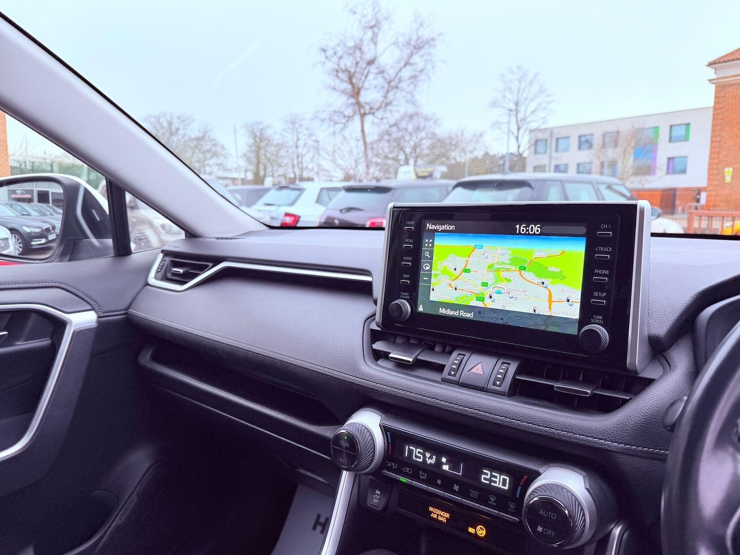 Used Toyota RAV4 2022 for sale - 77793840: Photo 46