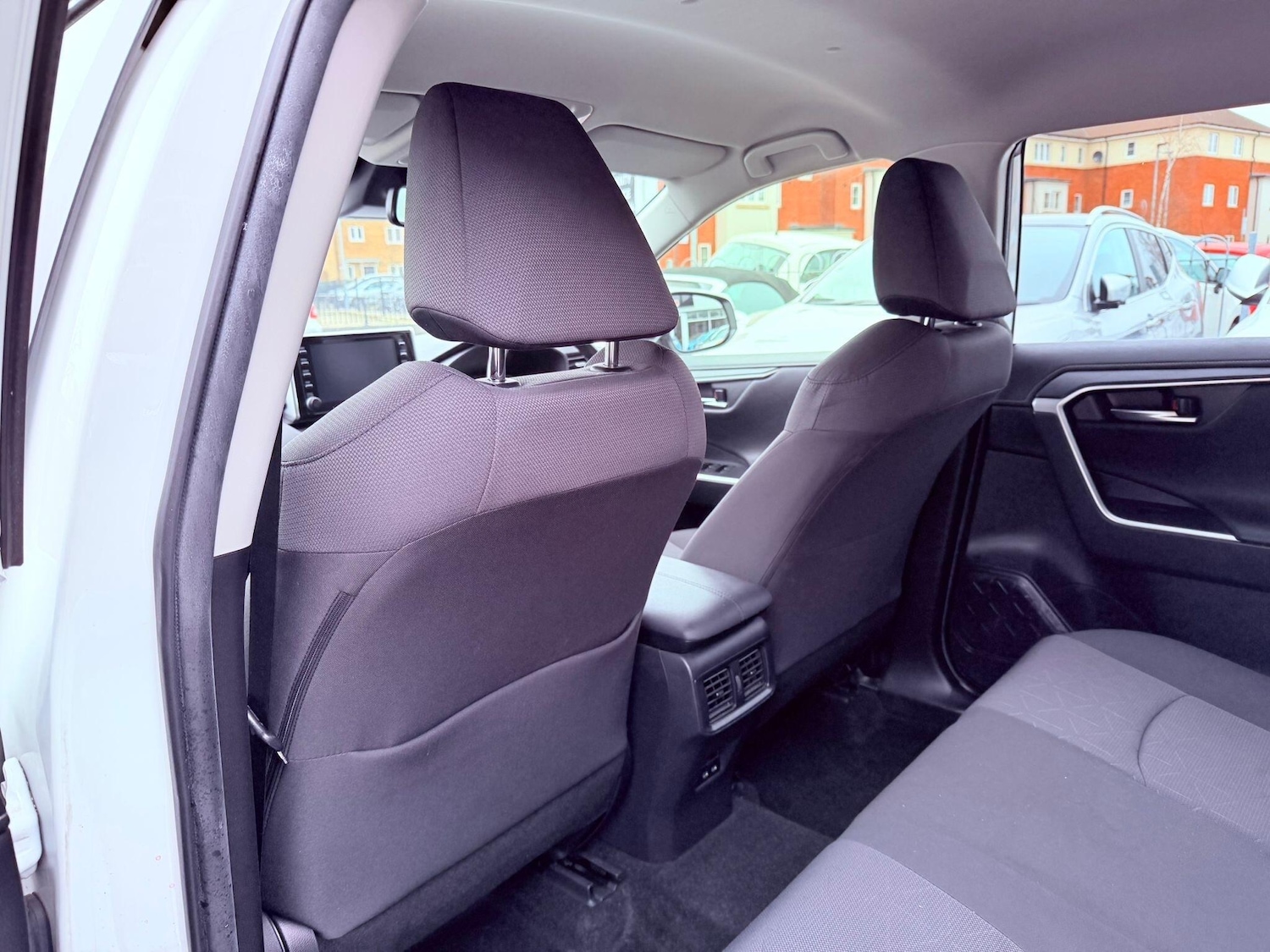 Used Toyota RAV4 2022 for sale - 77793840: Photo 54