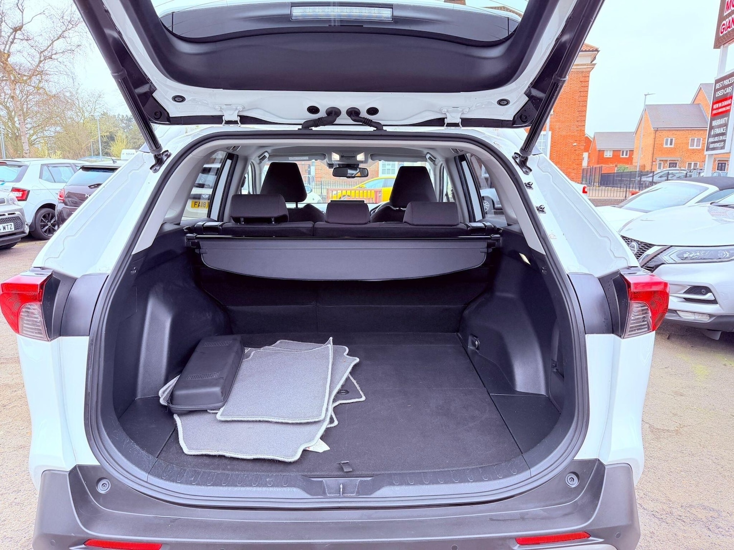 Used Toyota RAV4 2022 for sale - 77793840: Photo 58