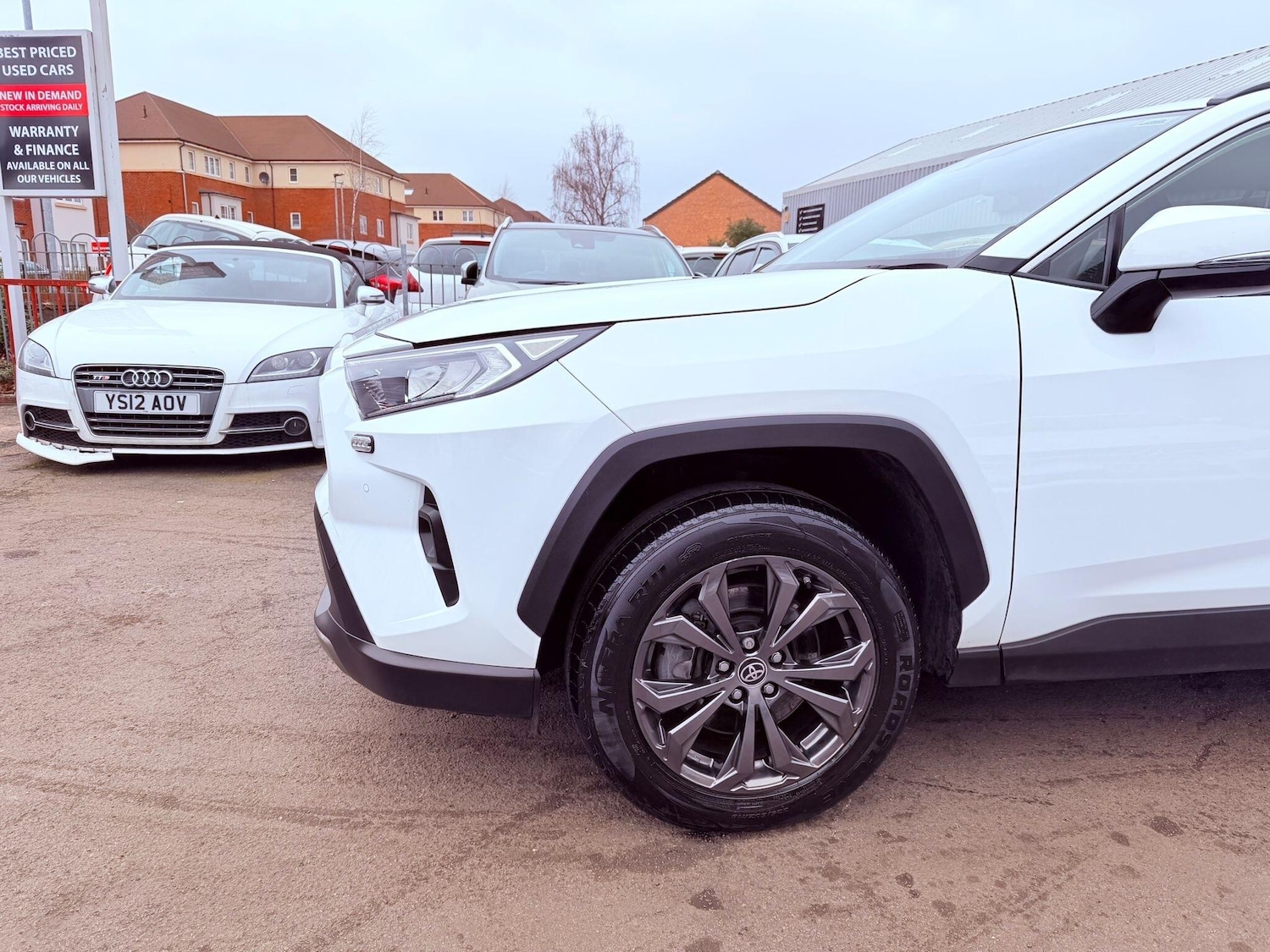 Used Toyota RAV4 2022 for sale - 77793840: Photo 8