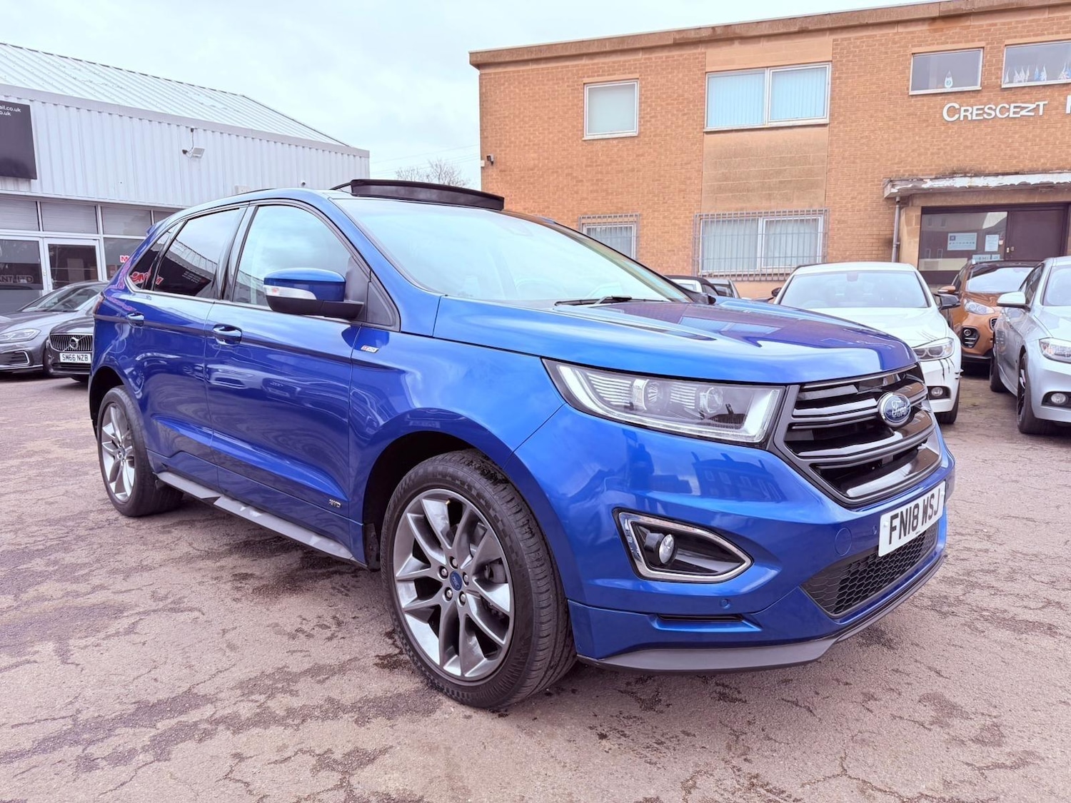 Used Ford Edge 2018 for sale - 77484072: Photo 2
