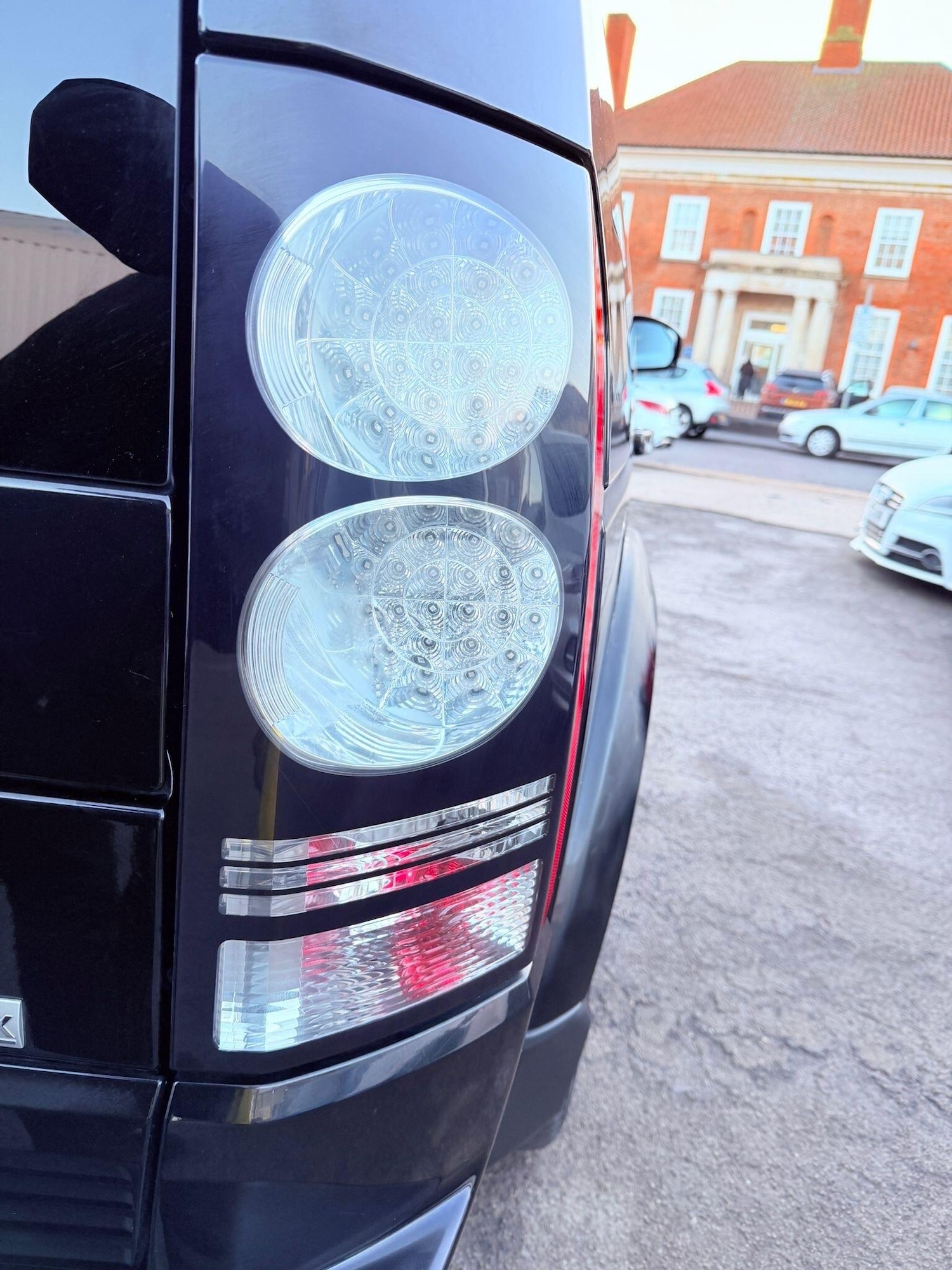 Used Land Rover Discovery 2016 for sale - 77229371: Photo 16