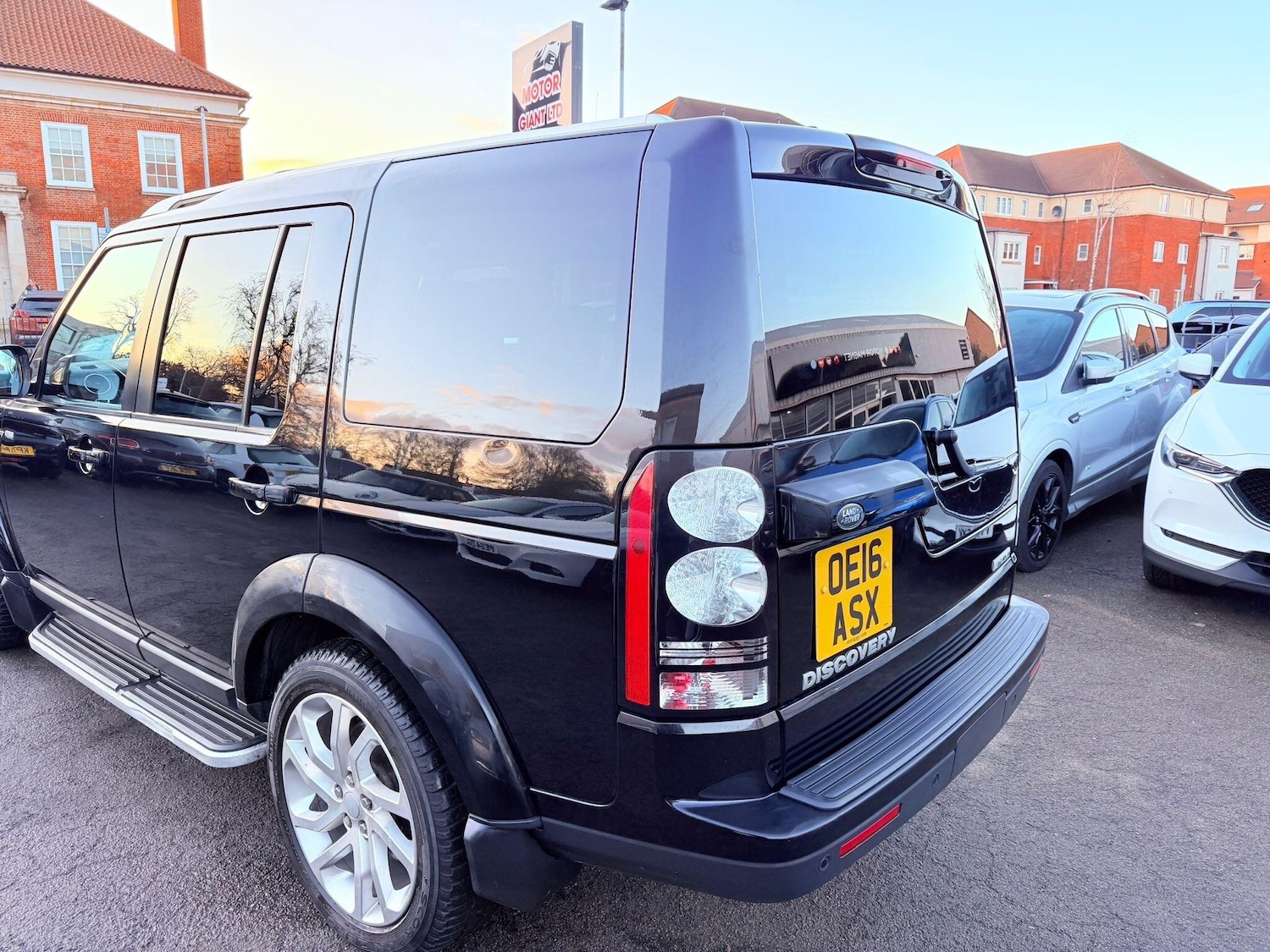 Used Land Rover Discovery 2016 for sale - 77229371: Photo 17
