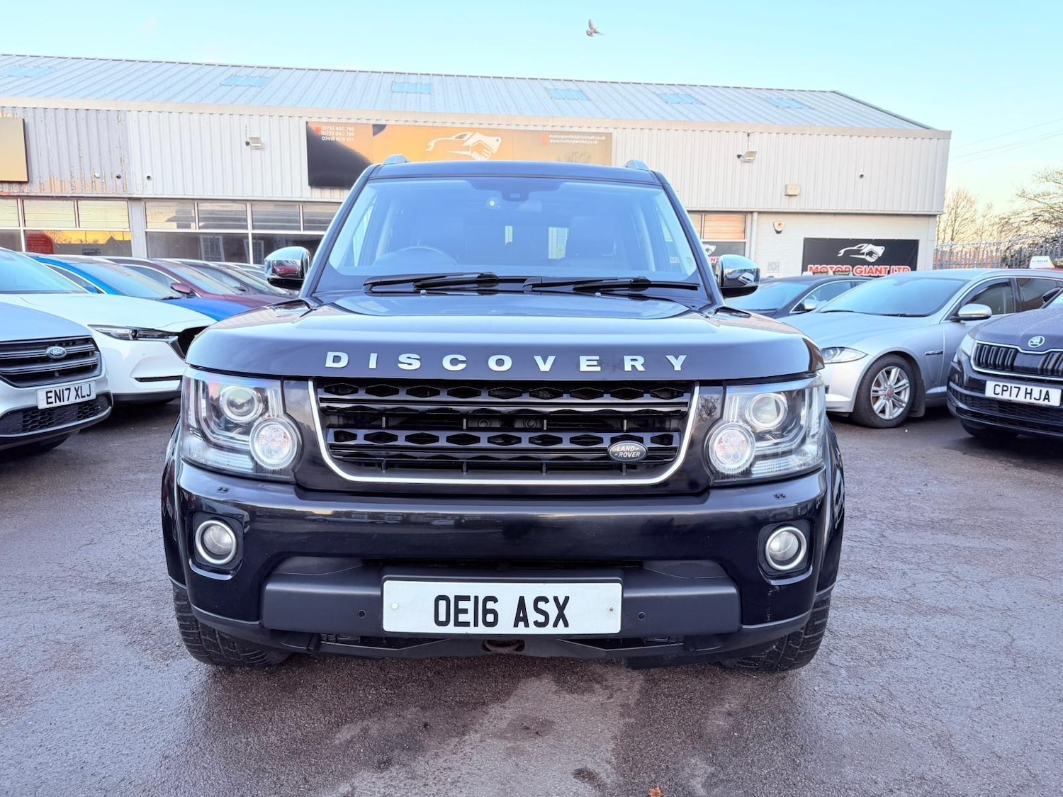 Used Land Rover Discovery 2016 for sale - 77229371: Photo 3