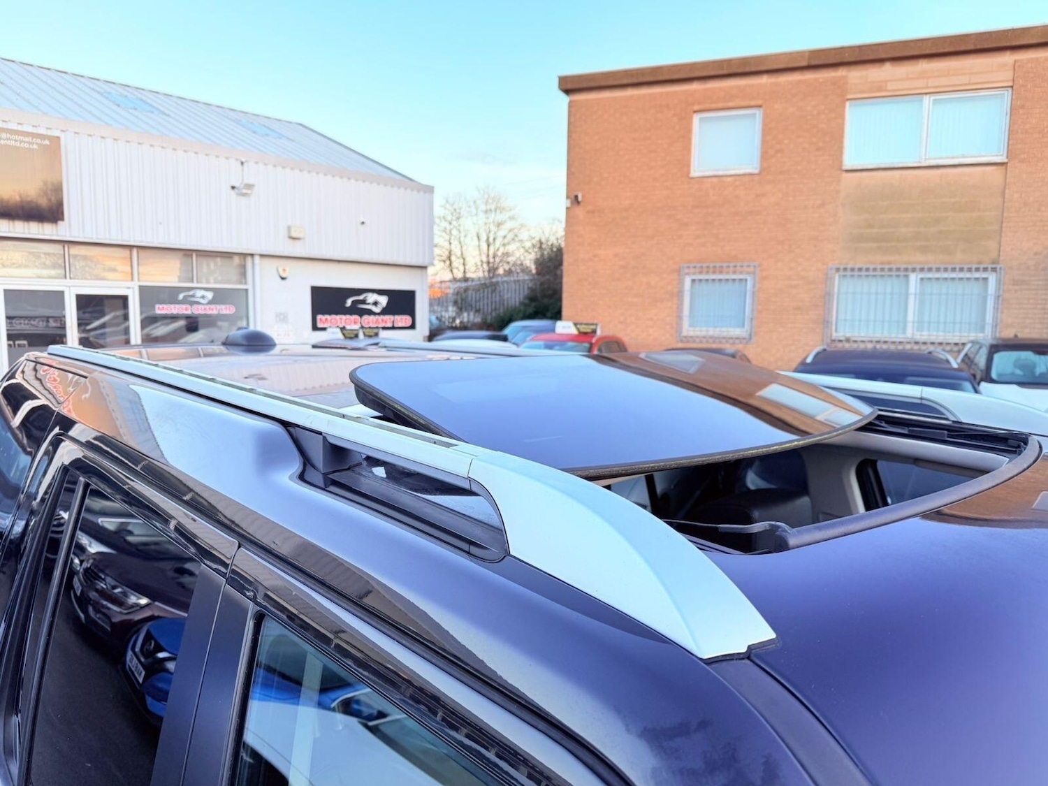 Used Land Rover Discovery 2016 for sale - 77229371: Photo 32