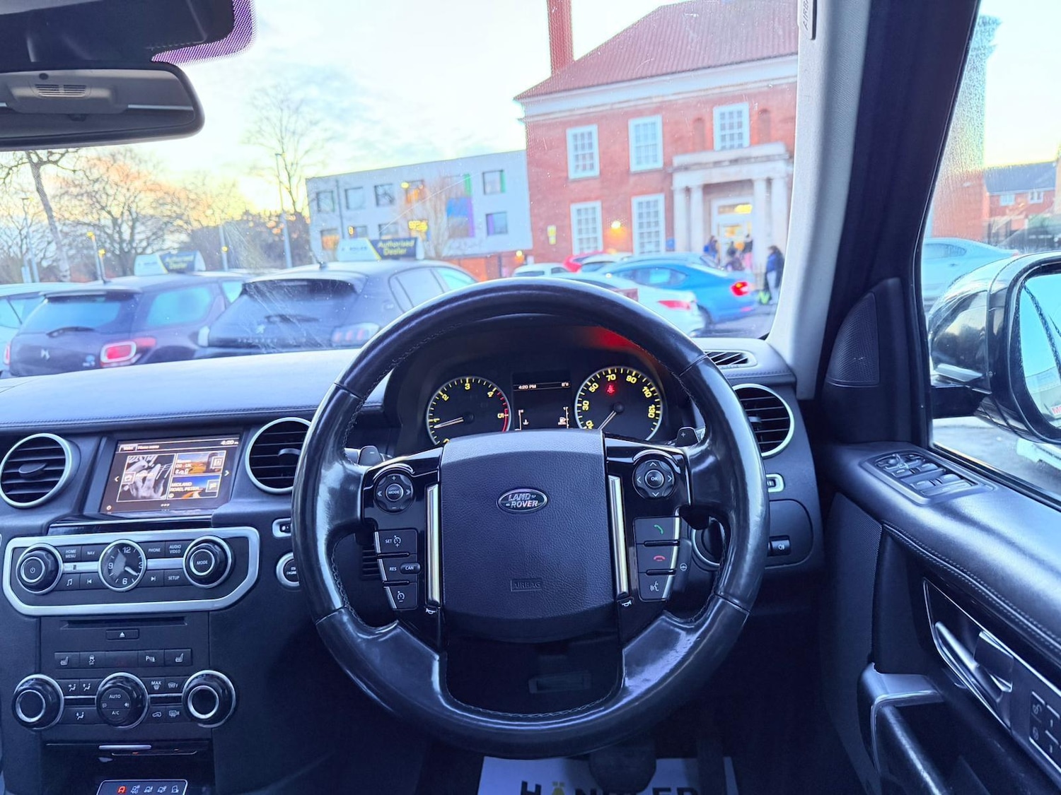 Used Land Rover Discovery 2016 for sale - 77229371: Photo 49