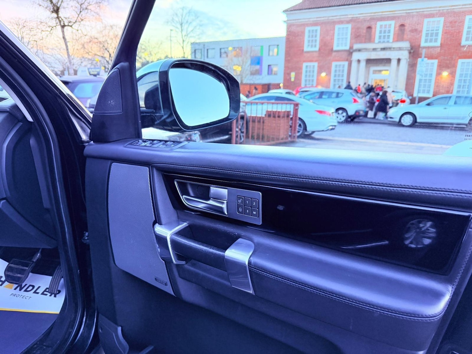 Used Land Rover Discovery 2016 for sale - 77229371: Photo 62