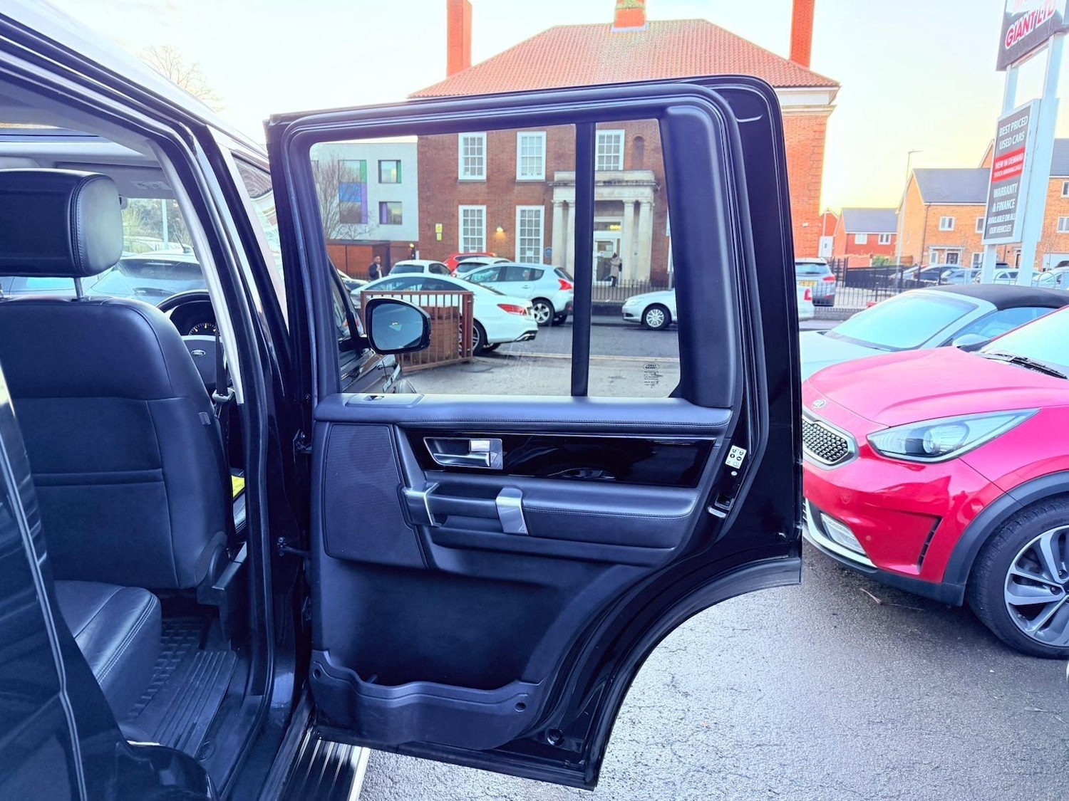 Used Land Rover Discovery 2016 for sale - 77229371: Photo 66