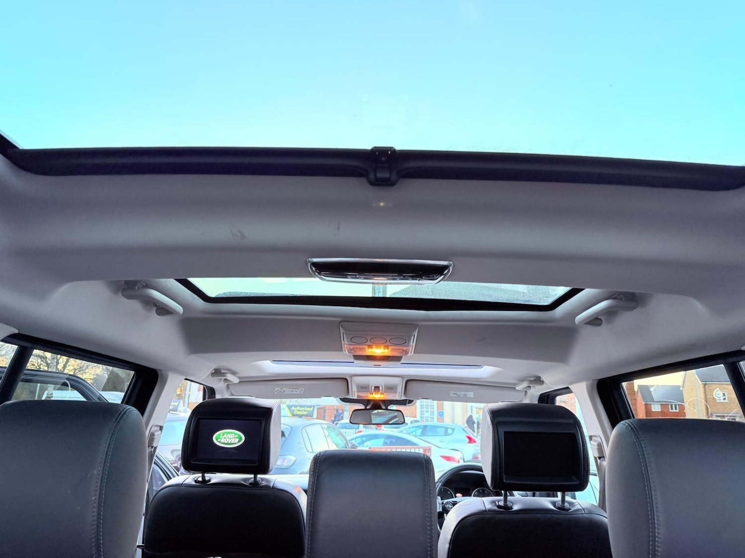 Used Land Rover Discovery 2016 for sale - 77229371: Photo 68