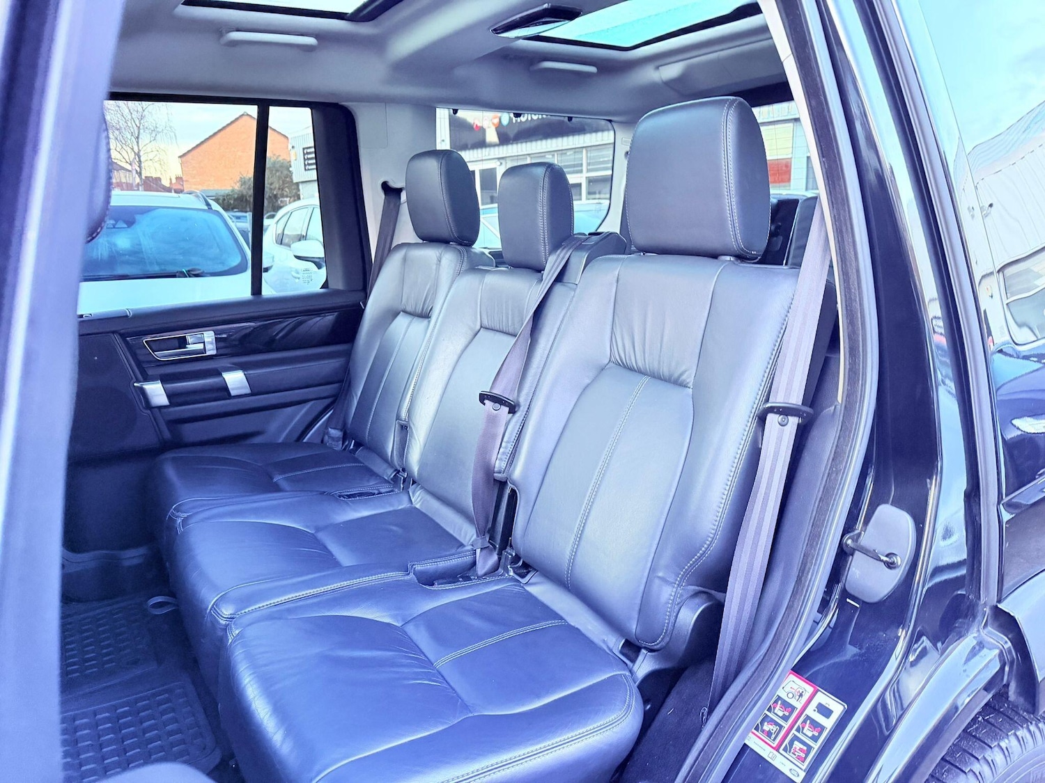 Used Land Rover Discovery 2016 for sale - 77229371: Photo 74