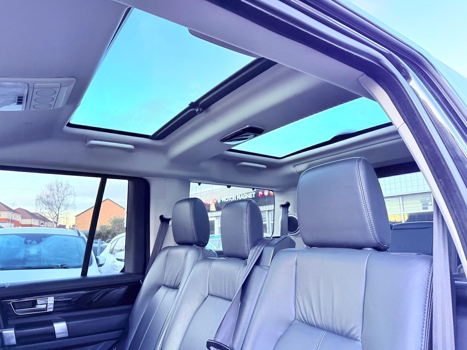 Used Land Rover Discovery 2016 for sale - 77229371: Photo 75