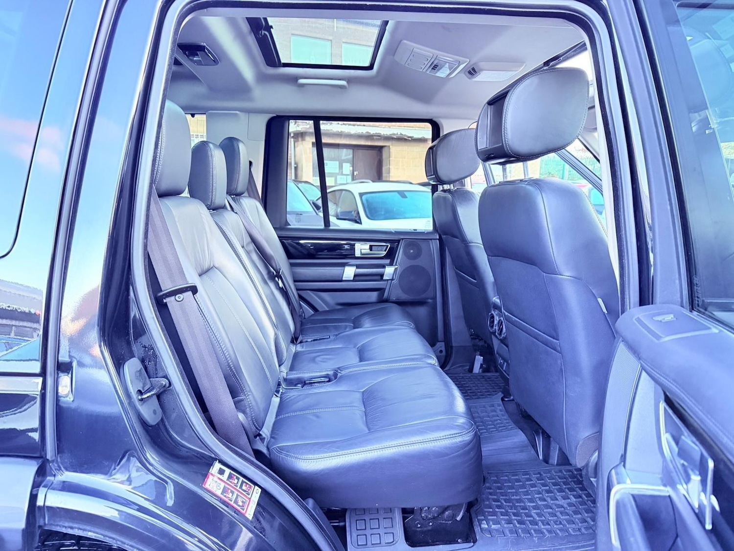 Used Land Rover Discovery 2016 for sale - 77229371: Photo 77