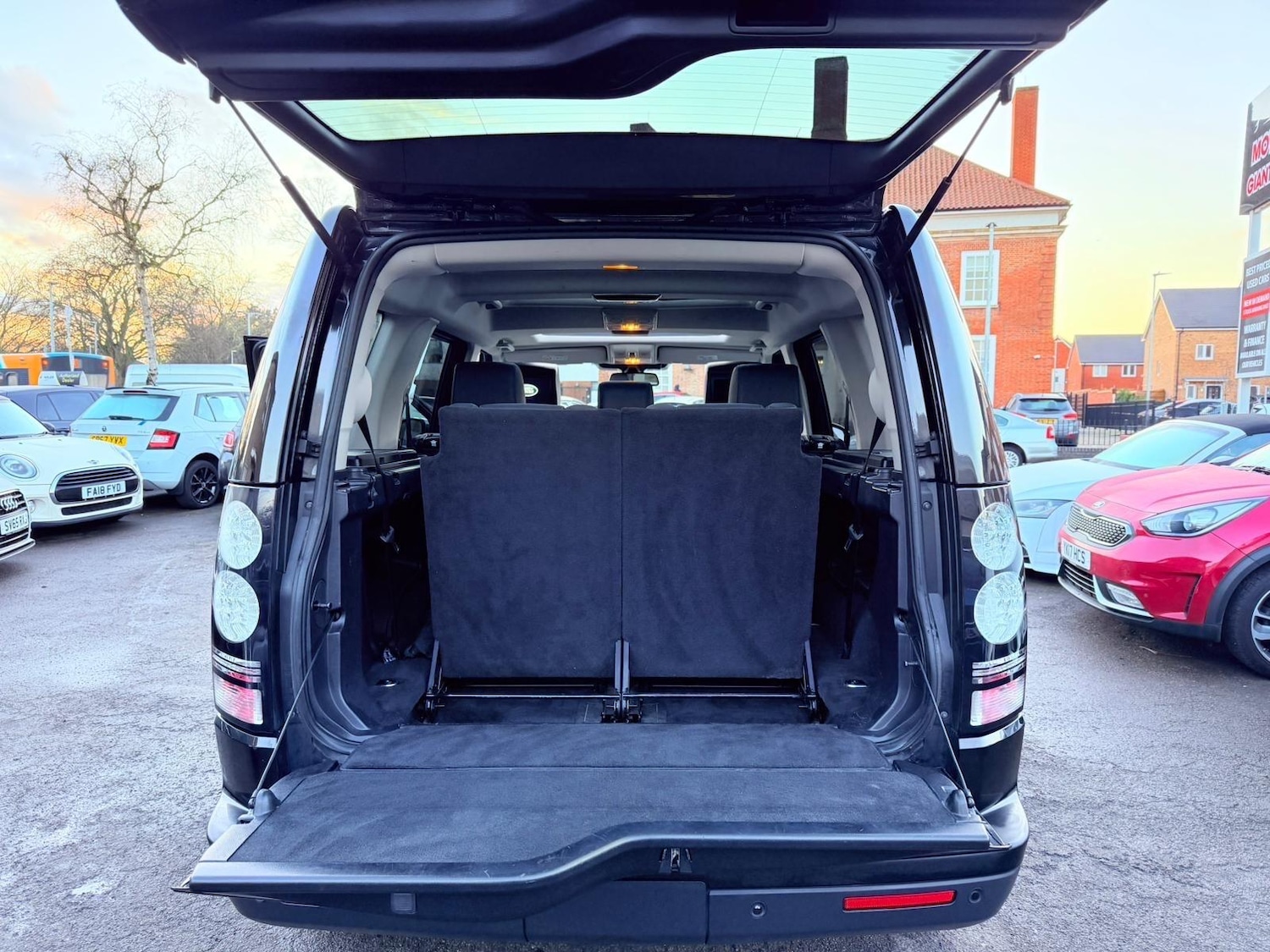 Used Land Rover Discovery 2016 for sale - 77229371: Photo 83