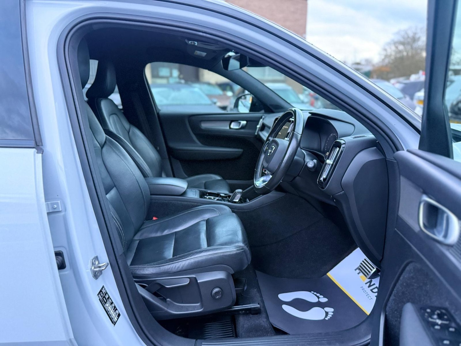 Used Volvo XC40 2020 for sale - 76913922: Photo 23