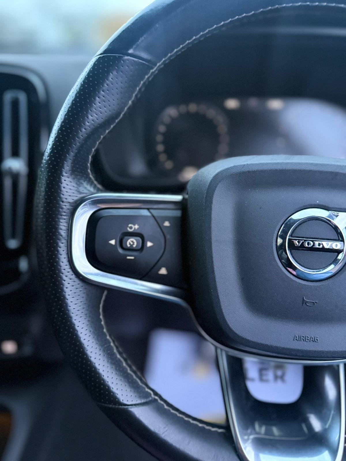 Used Volvo XC40 2020 for sale - 76913922: Photo 27