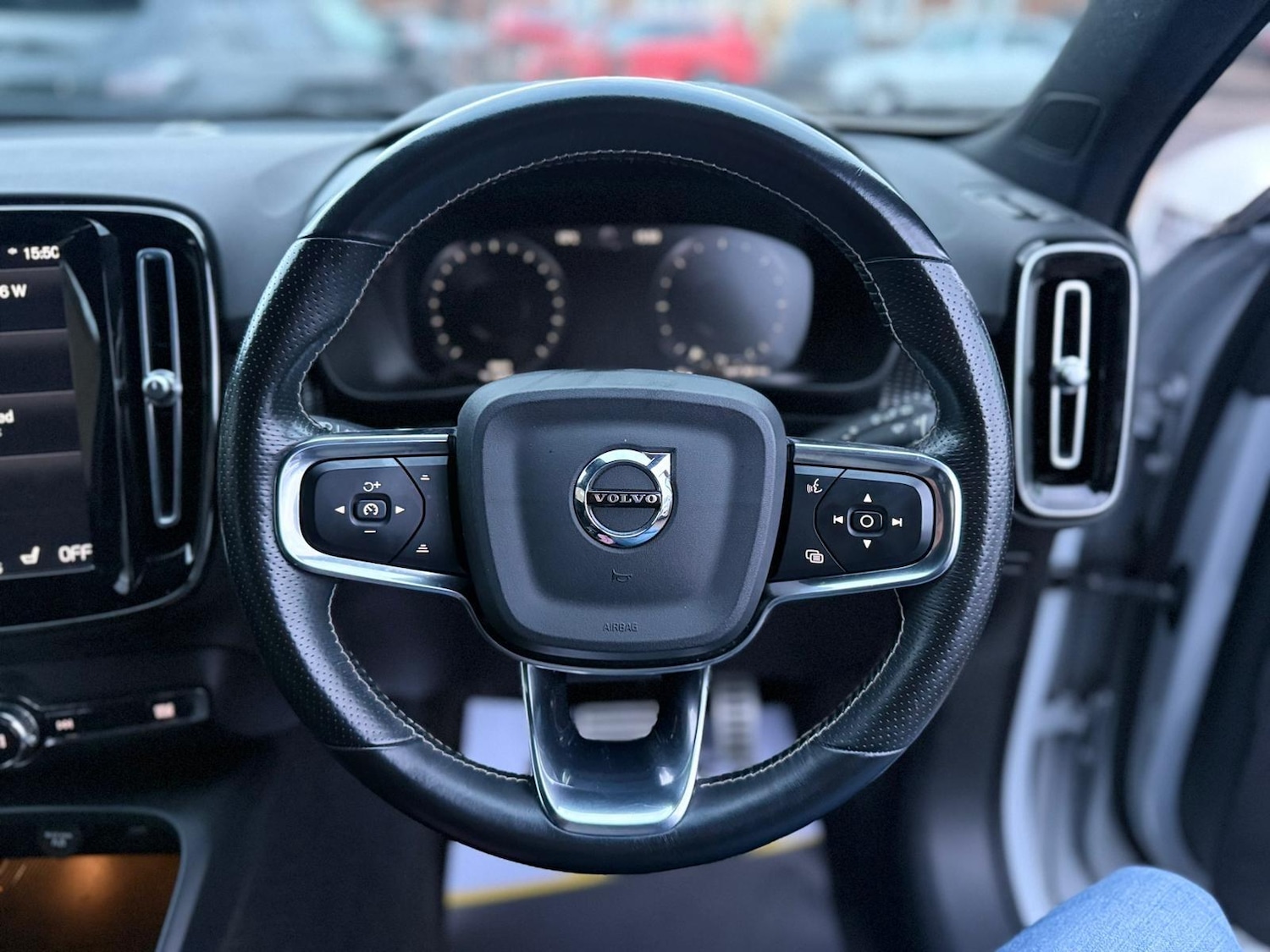 Used Volvo XC40 2020 for sale - 76913922: Photo 29