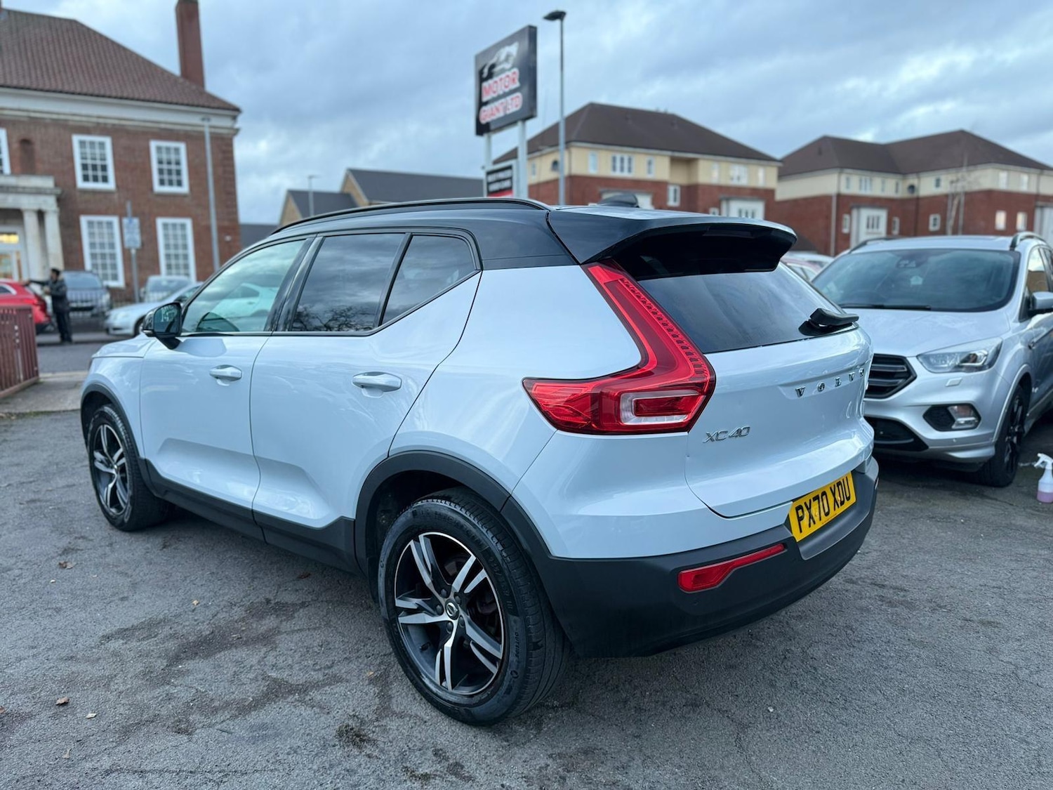 Used Volvo XC40 2020 for sale - 76913922: Photo 5