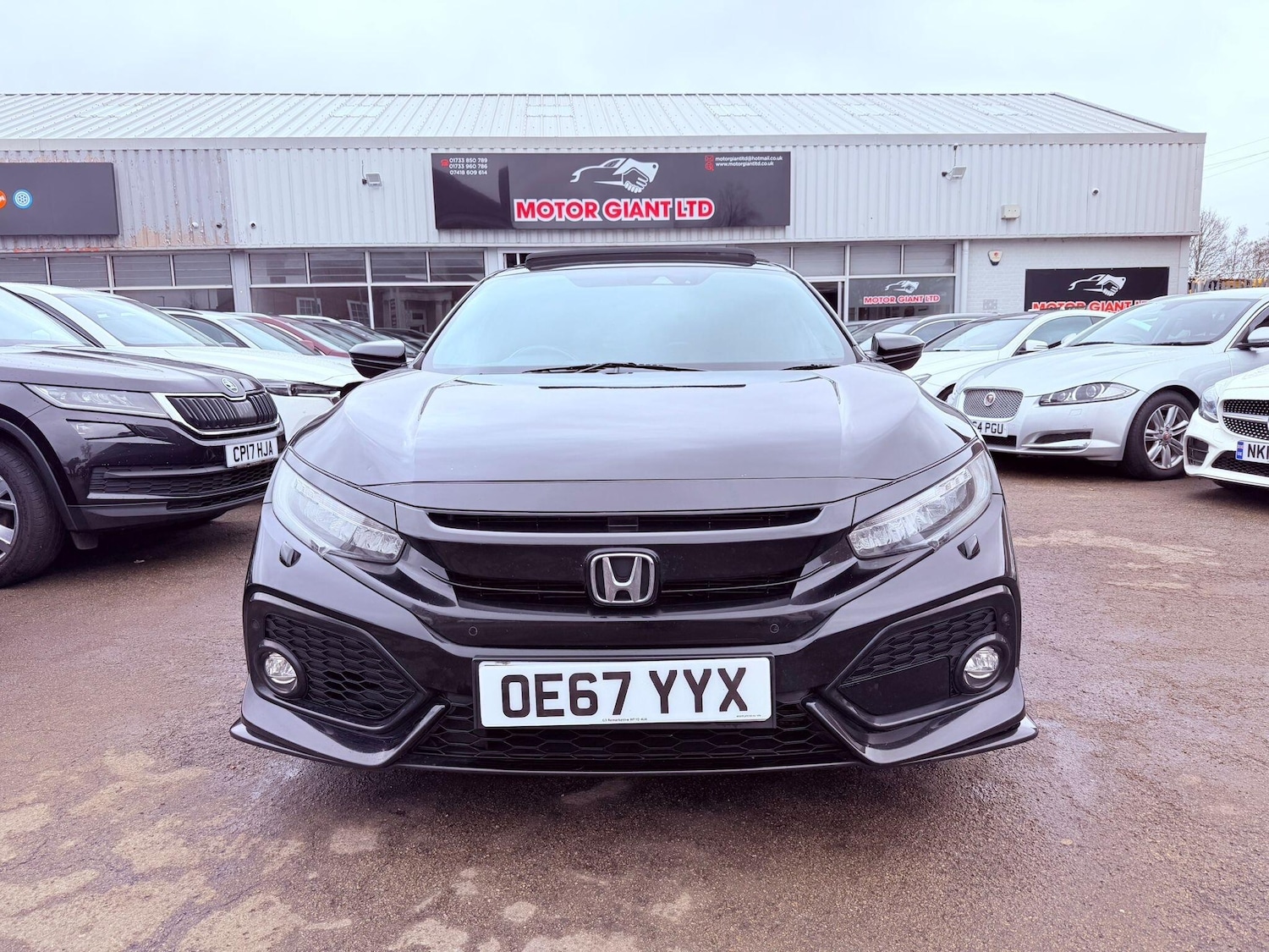 Used Honda Civic 2018 for sale - 77400830: Photo 3