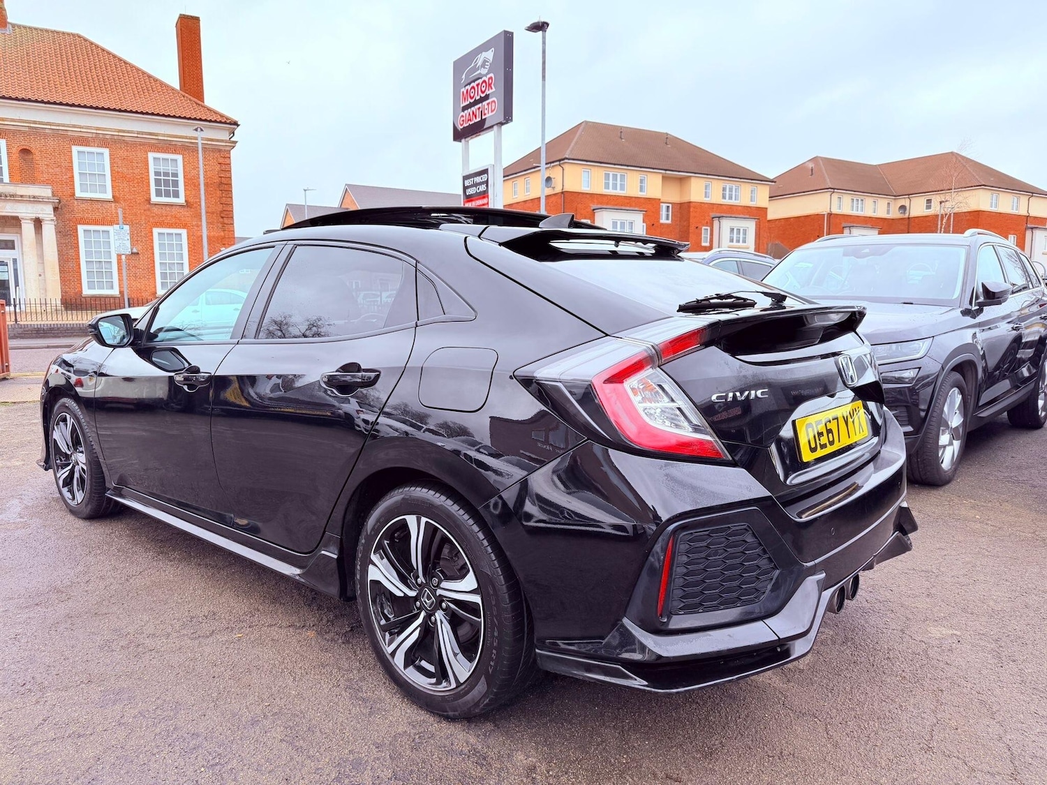 Used Honda Civic 2018 for sale - 77400830: Photo 4