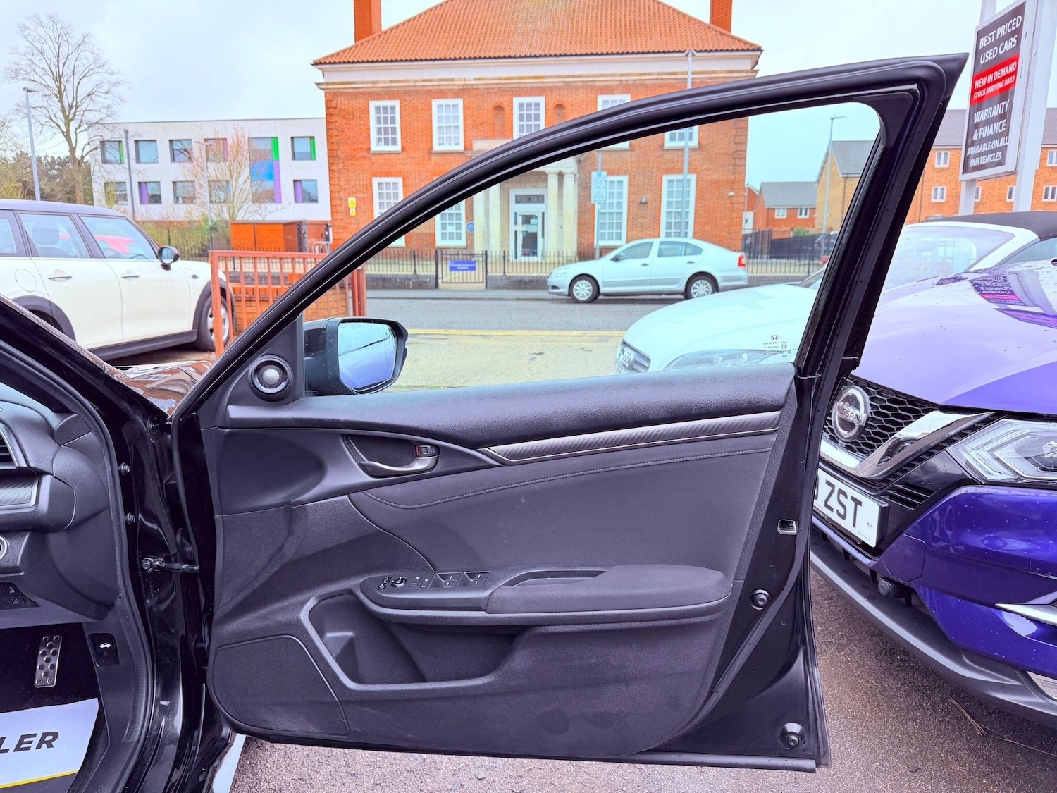 Used Honda Civic 2018 for sale - 77400830: Photo 49