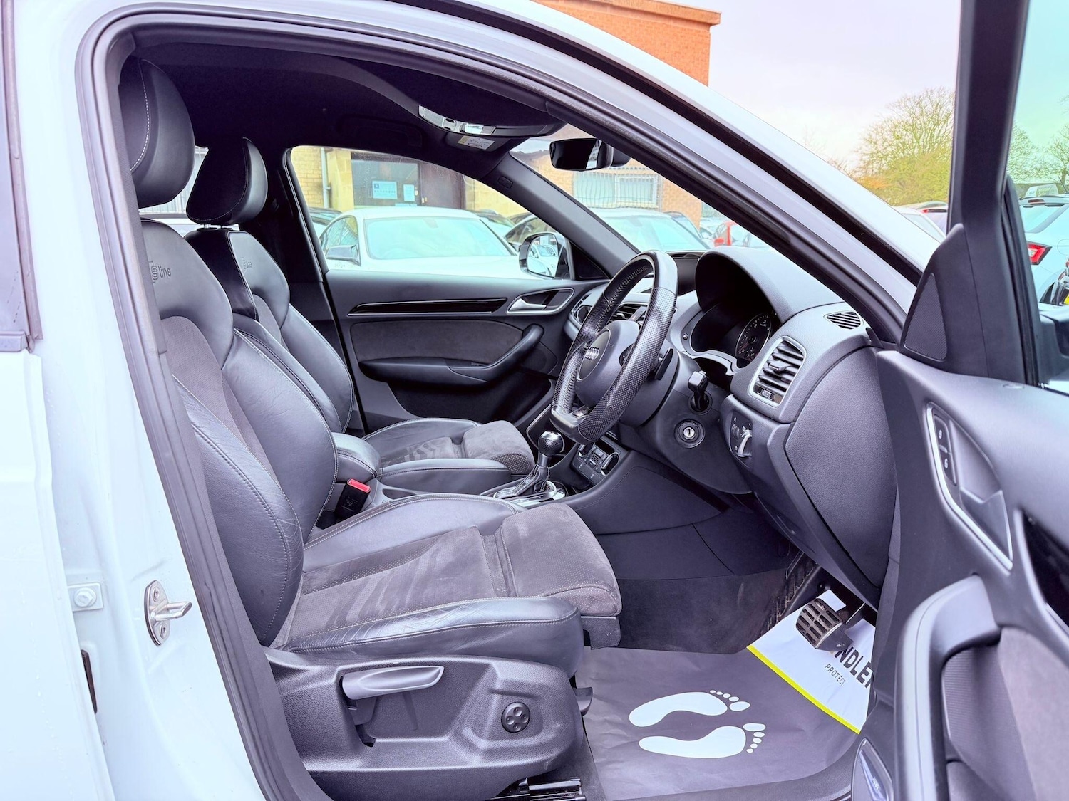 Used Audi Q3 2017 for sale - 77400888: Photo 26