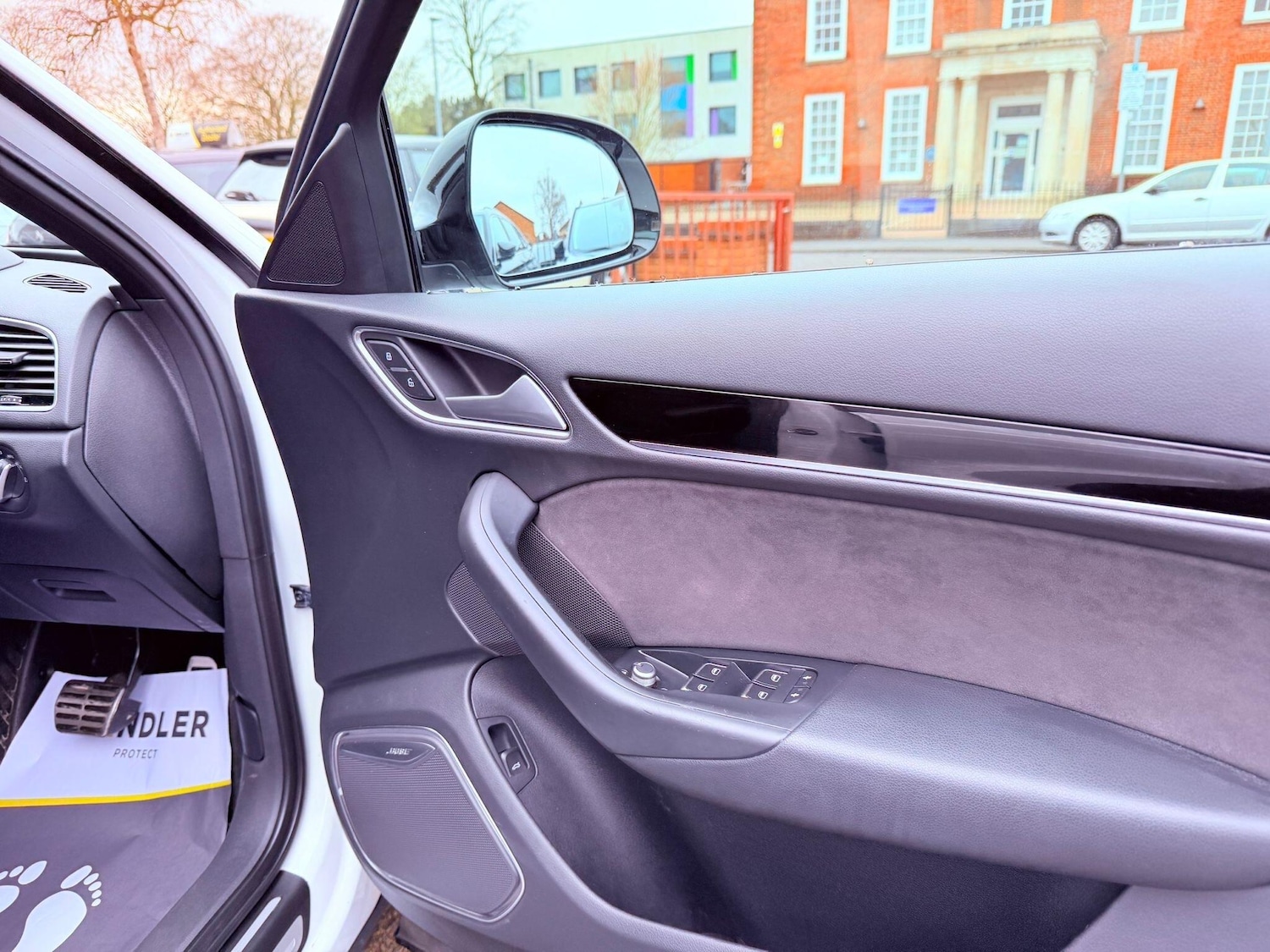 Used Audi Q3 2017 for sale - 77400888: Photo 48