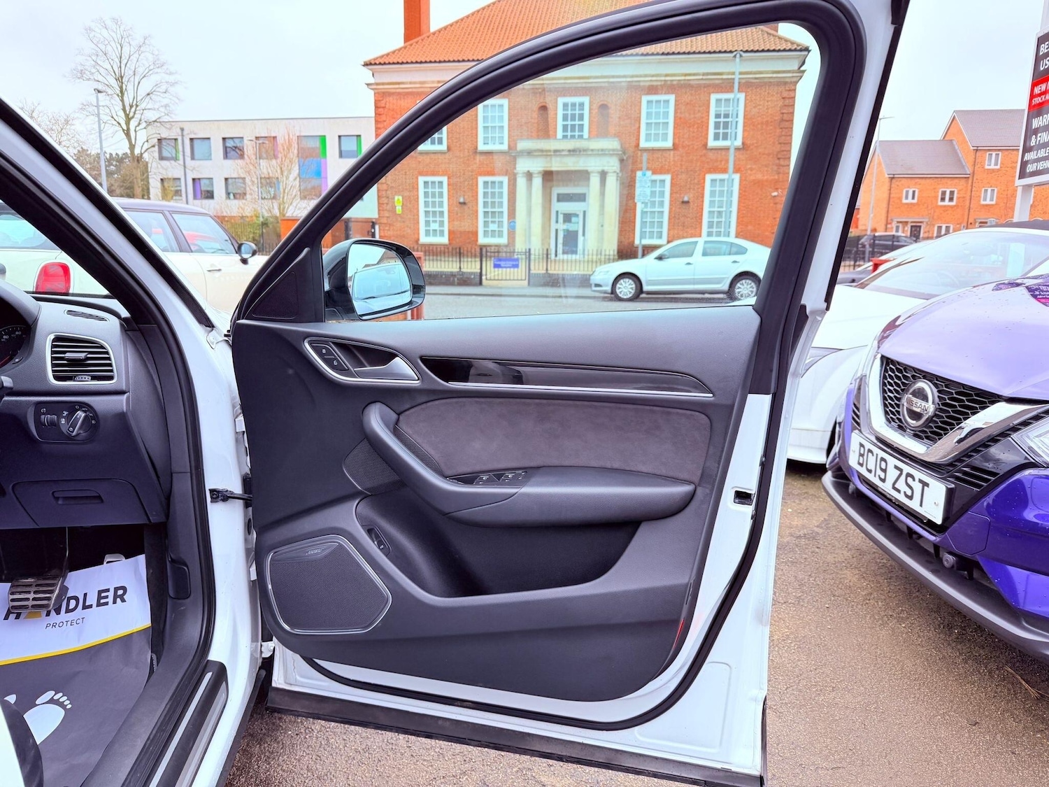 Used Audi Q3 2017 for sale - 77400888: Photo 49