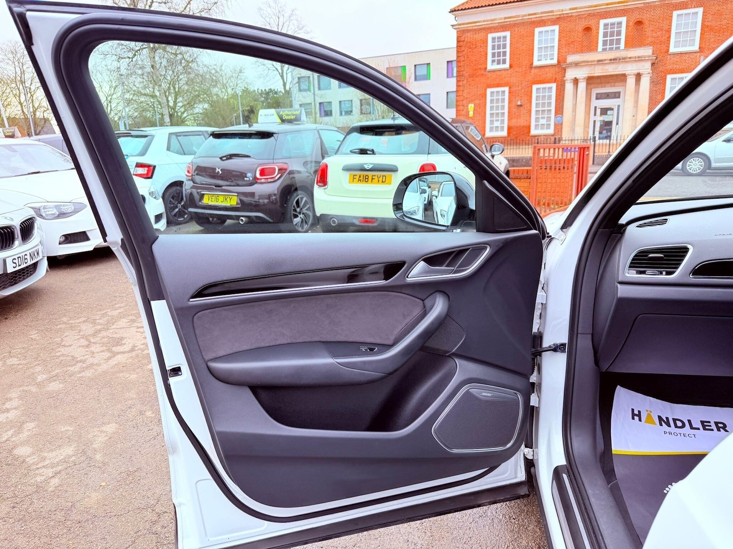 Used Audi Q3 2017 for sale - 77400888: Photo 50