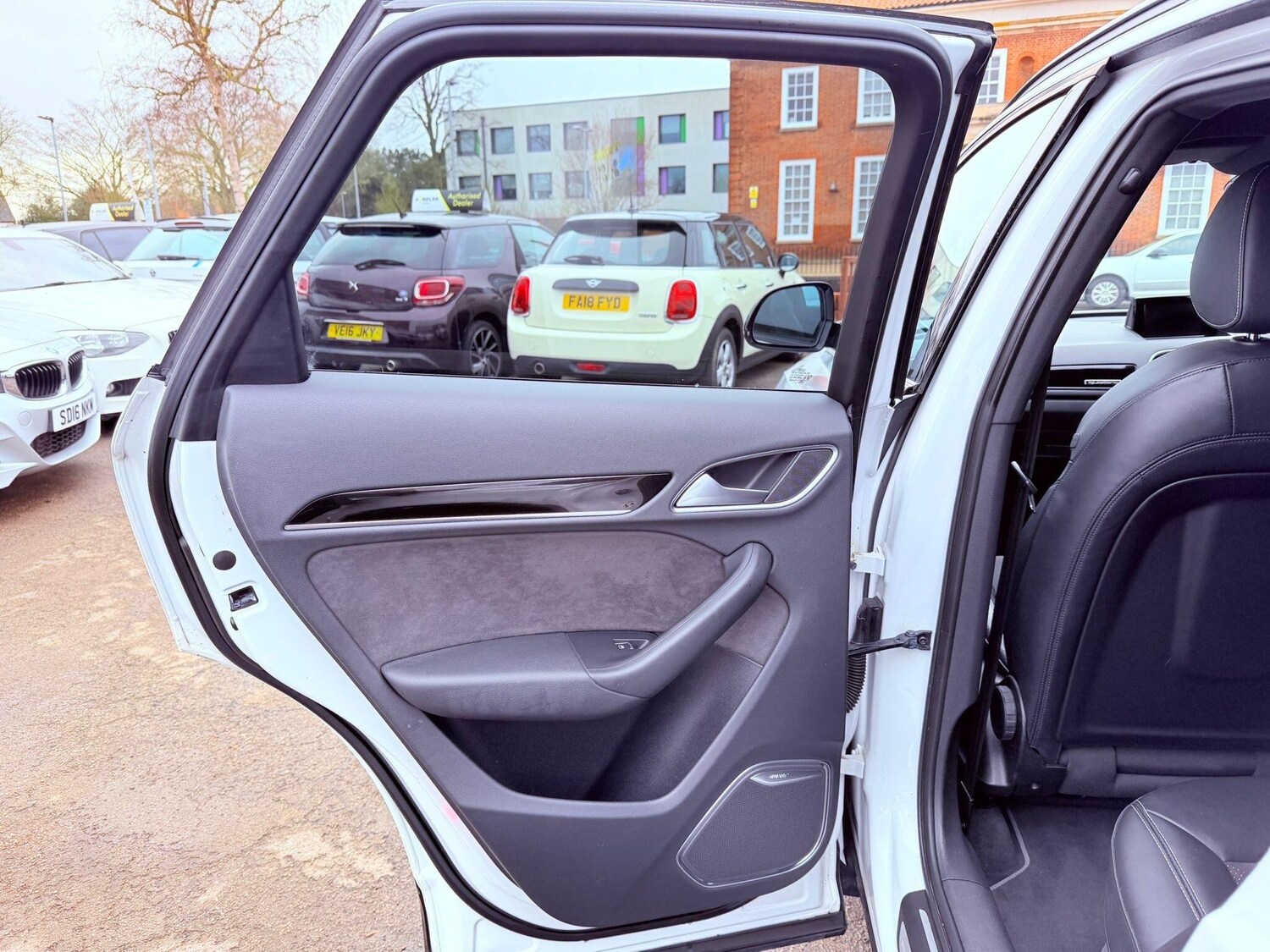 Used Audi Q3 2017 for sale - 77400888: Photo 51