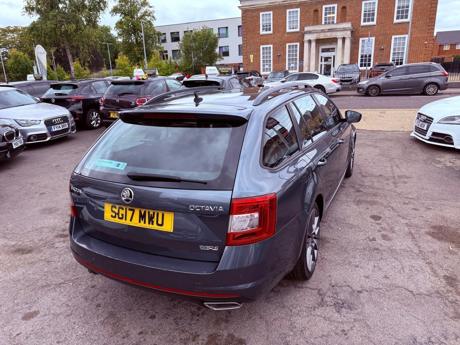 Used Skoda Octavia 2017 for sale - 76270177: Photo 13
