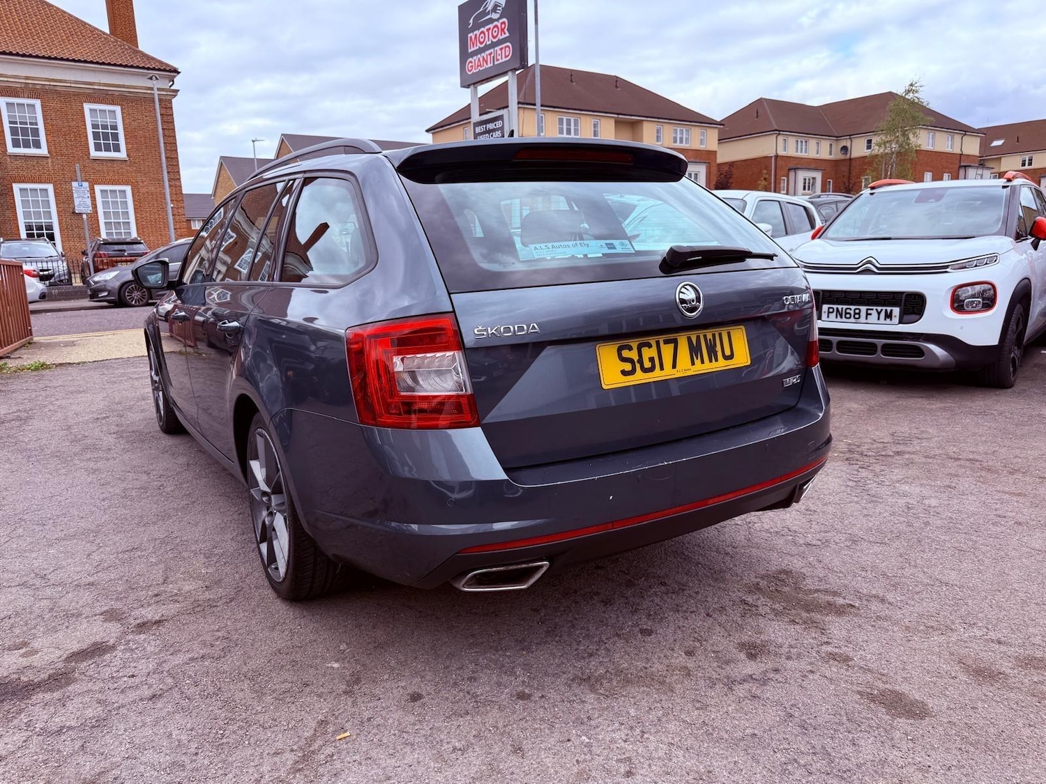 Used Skoda Octavia 2017 for sale - 76270177: Photo 4