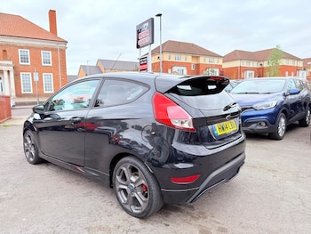 Used Ford Fiesta 2014 for sale - 75658710: Photo