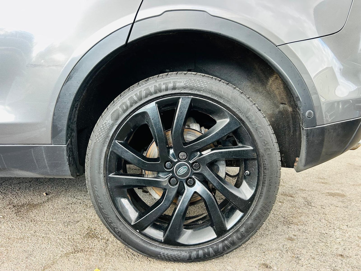 Used Land Rover Discovery Sport 2015 for sale - 77377542: Photo 17