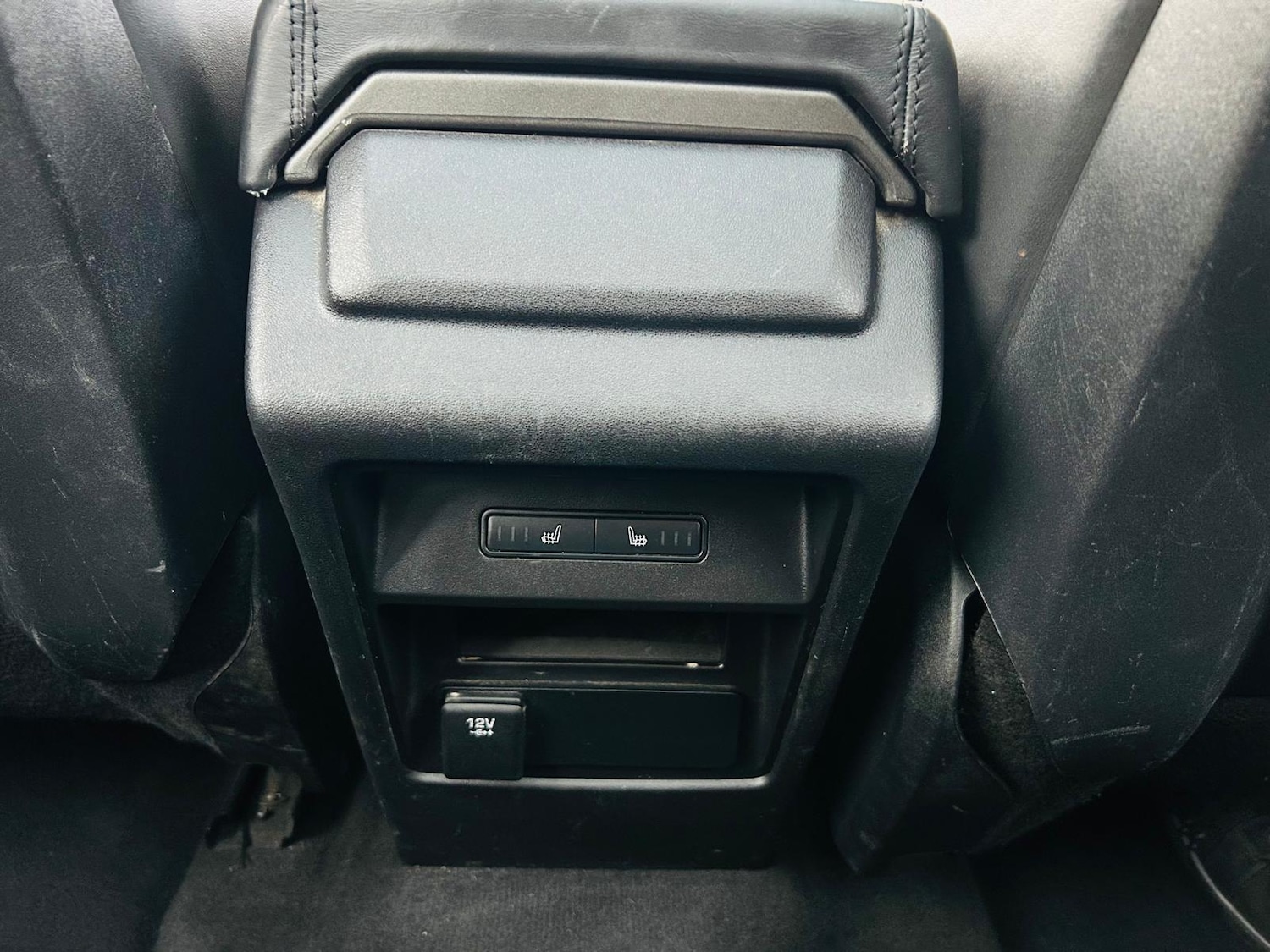 Used Land Rover Discovery Sport 2015 for sale - 77377542: Photo 37