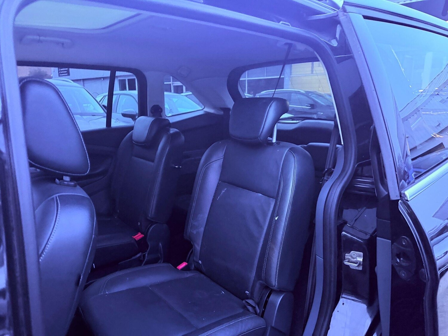 Used Ford Grand C-Max 2013 for sale - 77484070: Photo 32