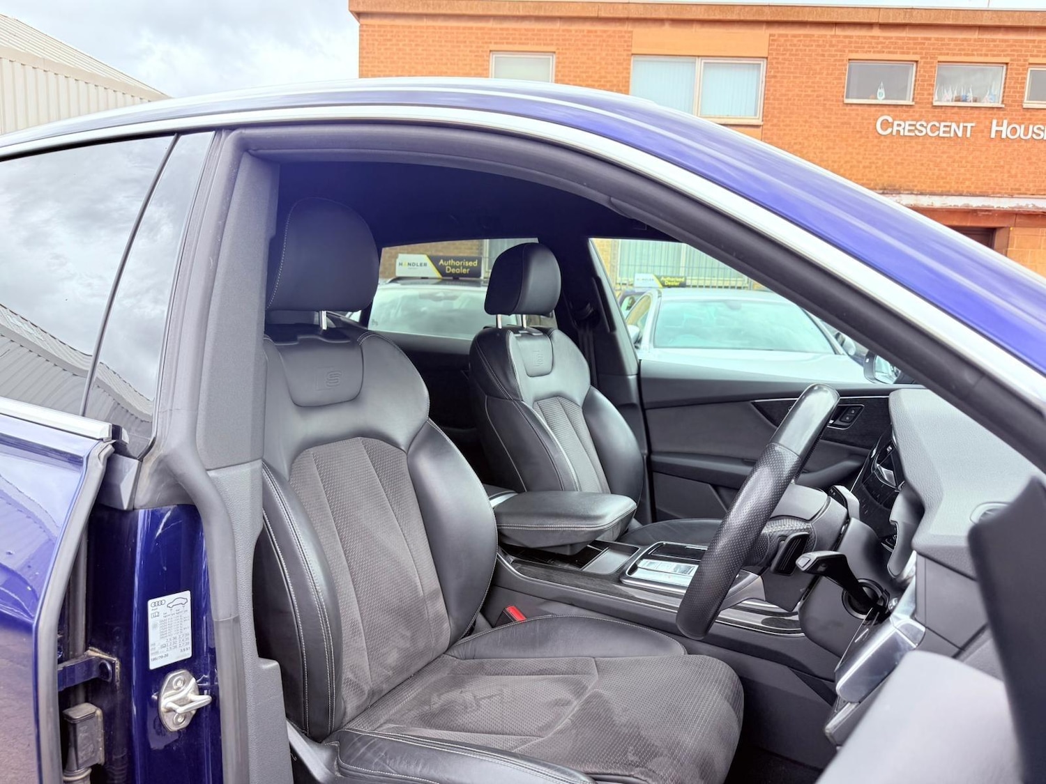 Used Audi Q8 2018 for sale - 76409474: Photo 29