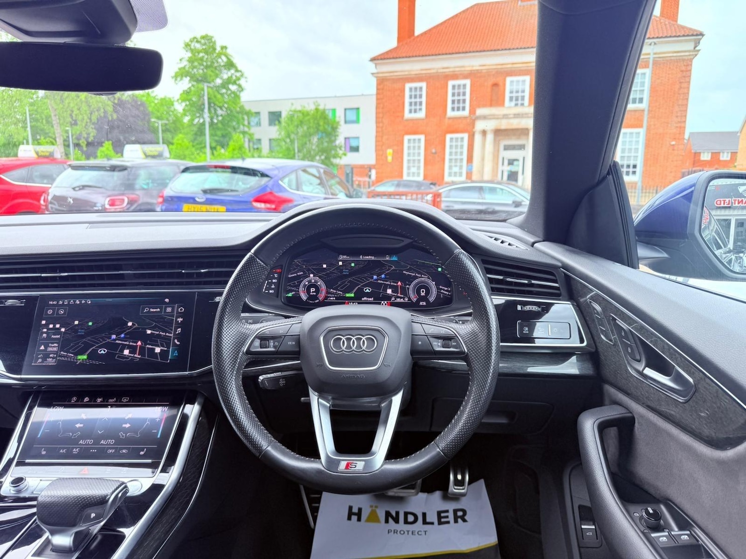 Used Audi Q8 2018 for sale - 76409474: Photo 47