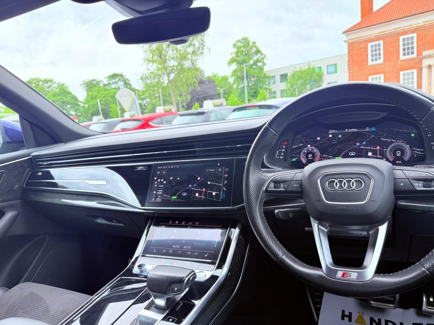 Used Audi Q8 2018 for sale - 76409474: Photo 48