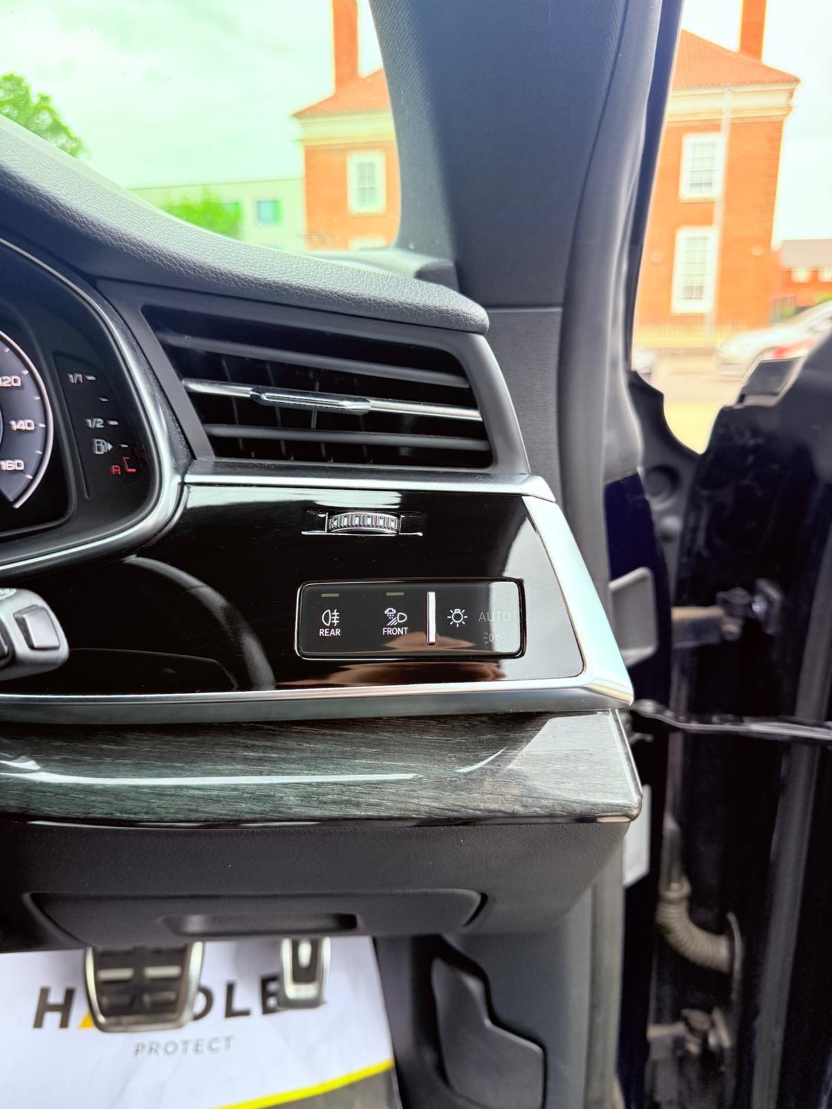 Used Audi Q8 2018 for sale - 76409474: Photo 49