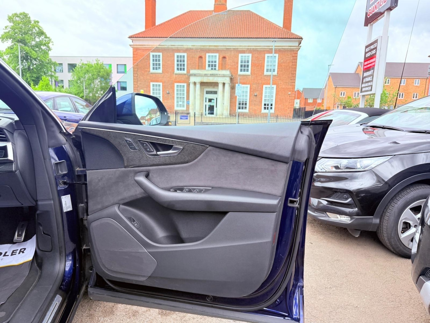 Used Audi Q8 2018 for sale - 76409474: Photo 58