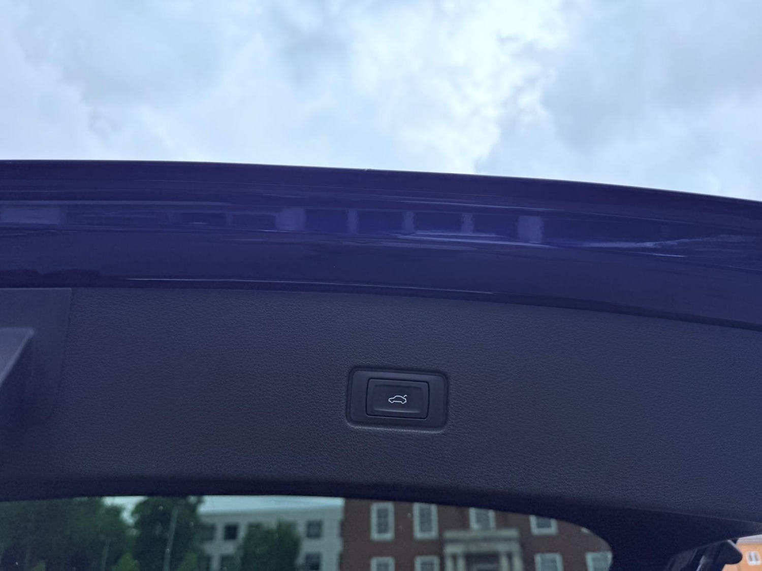 Used Audi Q8 2018 for sale - 76409474: Photo 65