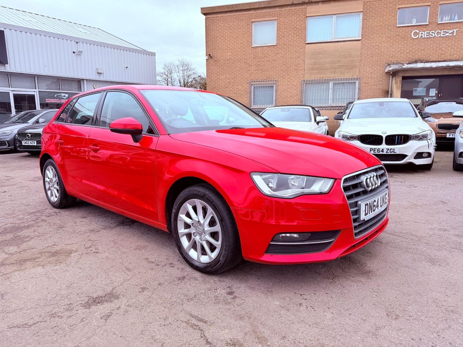 Used Audi A3 2014 for sale - 77633188: Photo 2