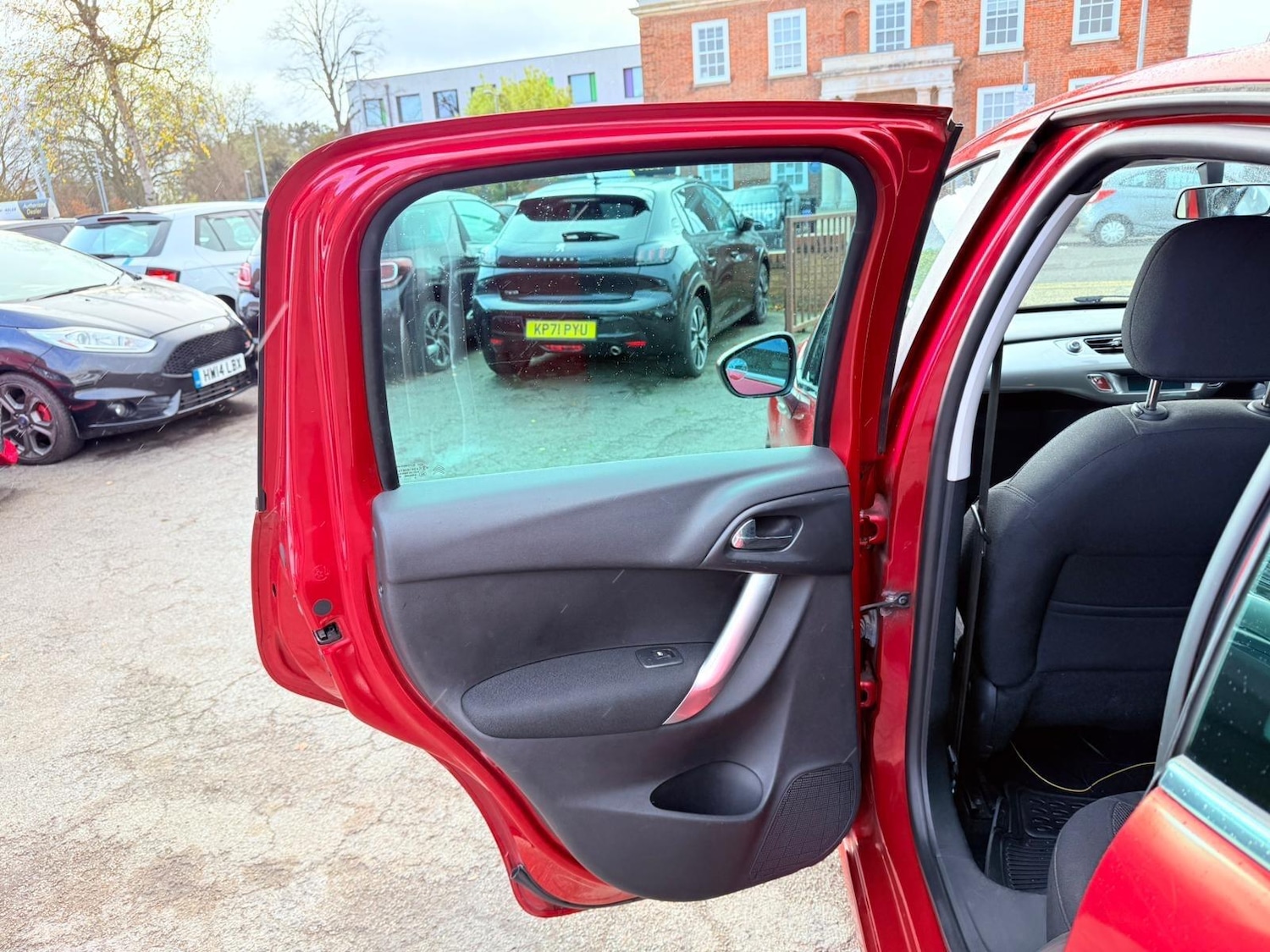 Used Citroen C3 2011 for sale - 76633561: Photo 26