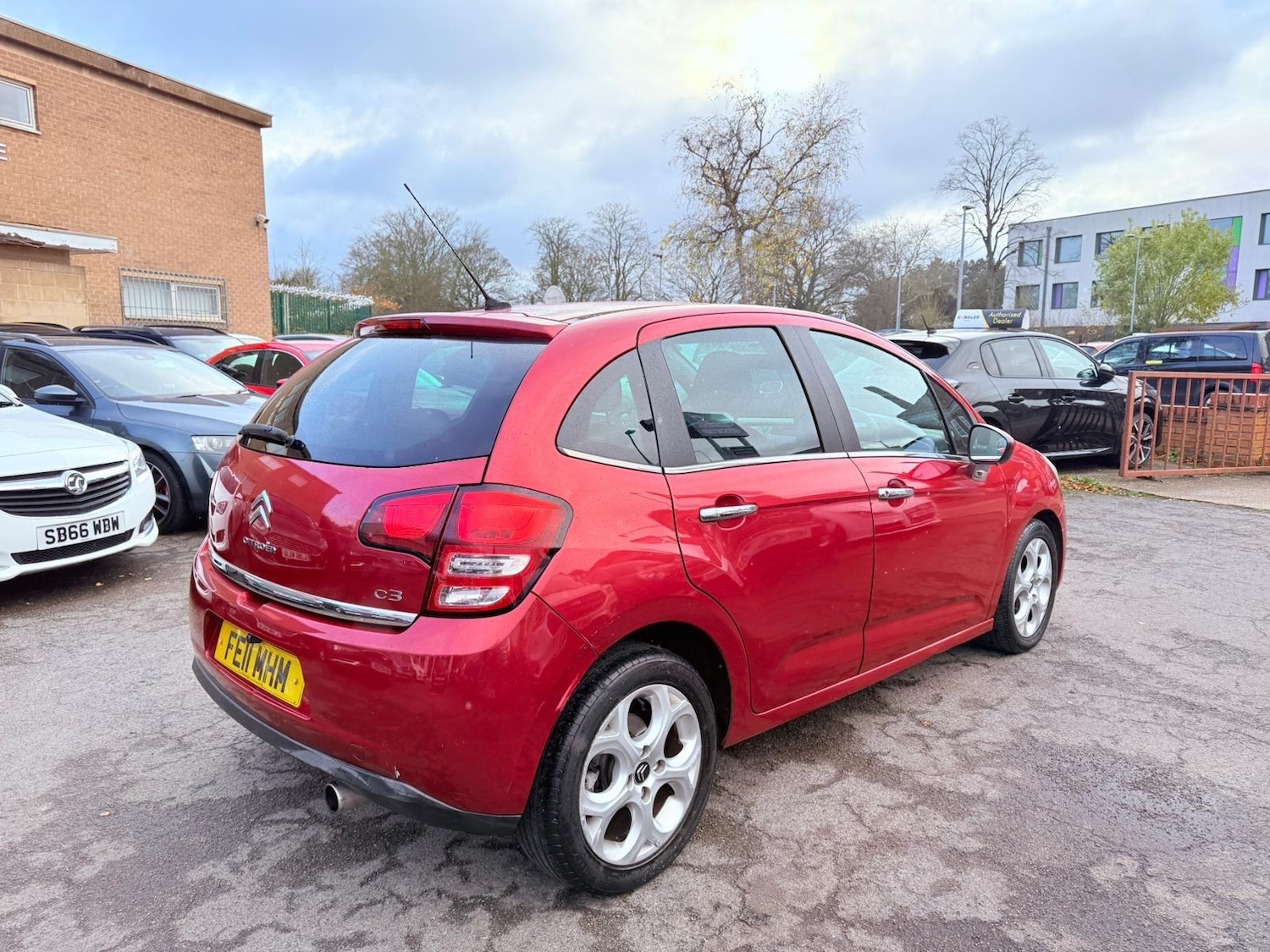 Used Citroen C3 2011 for sale - 76633561: Photo 4