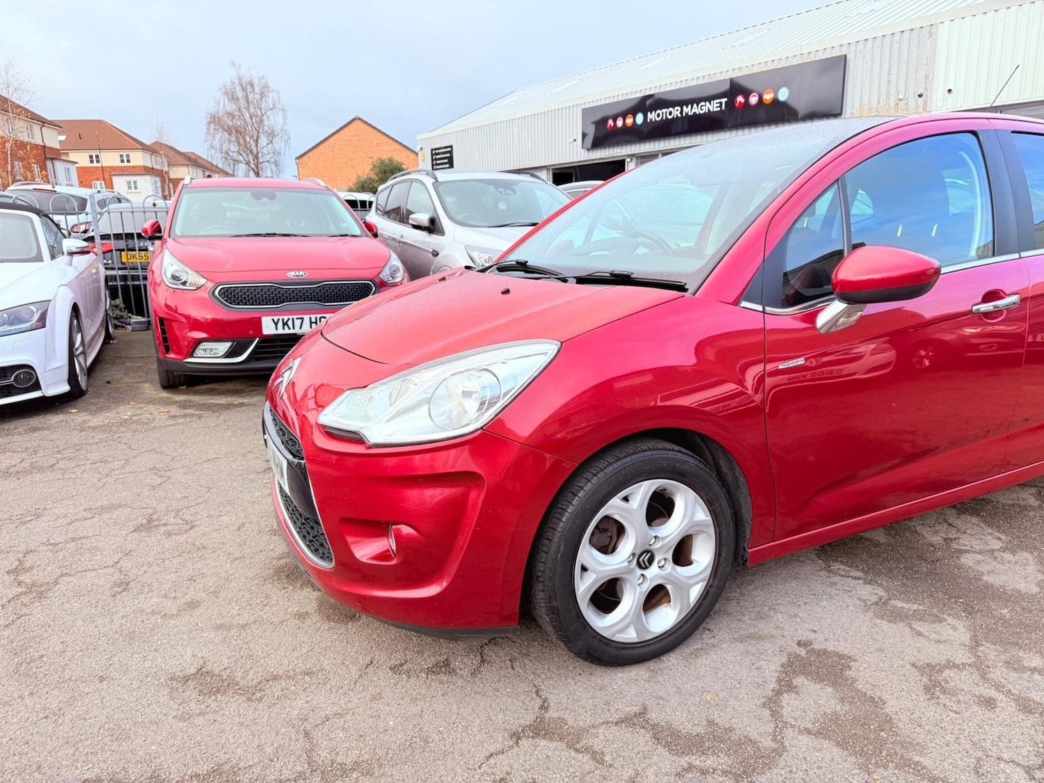 Used Citroen C3 2011 for sale - 76633561: Photo 8