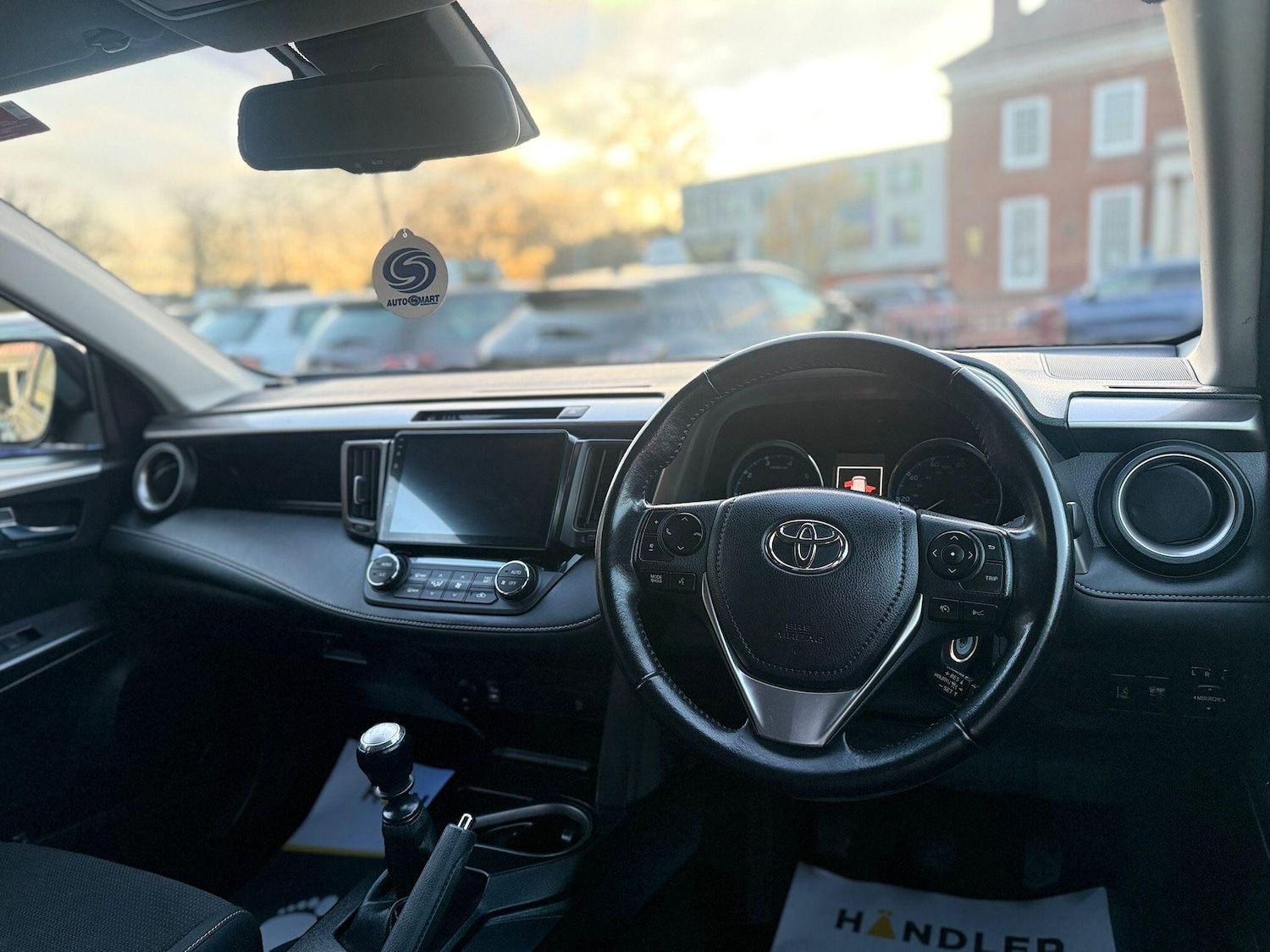 Used Toyota RAV4 2016 for sale - 76942479: Photo 34