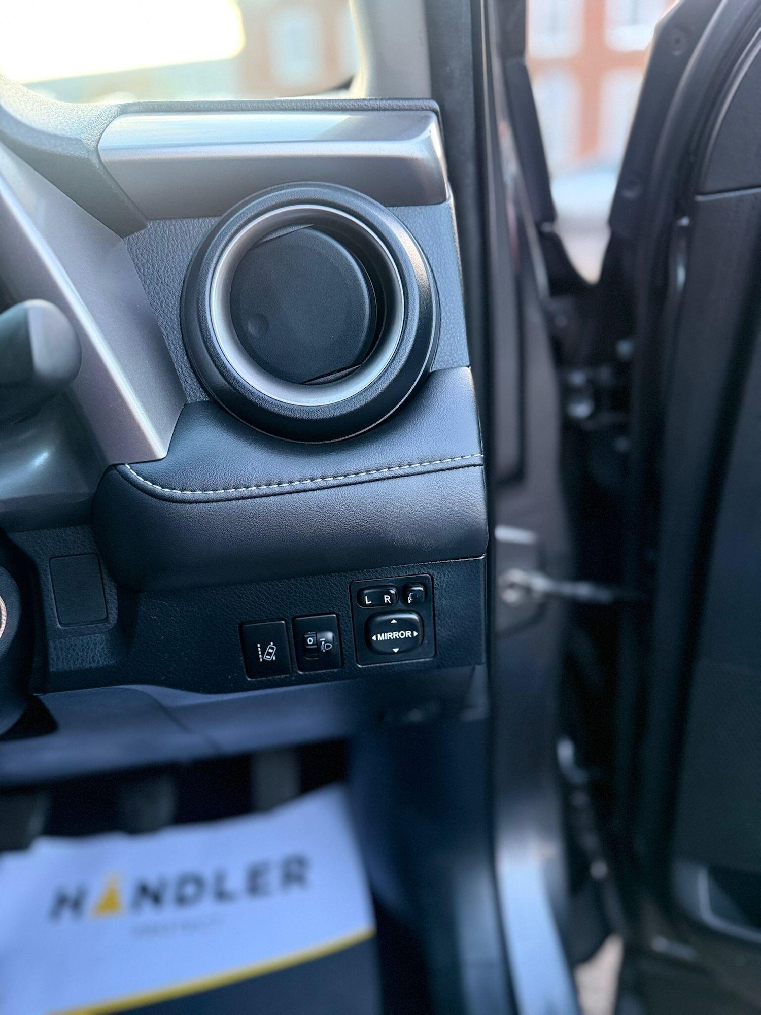 Used Toyota RAV4 2016 for sale - 76942479: Photo 39