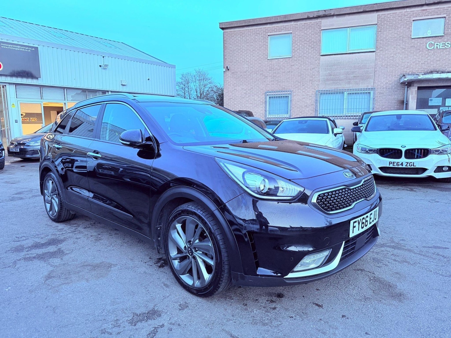 Used Kia Niro 2016 for sale - 77559319: Photo 2